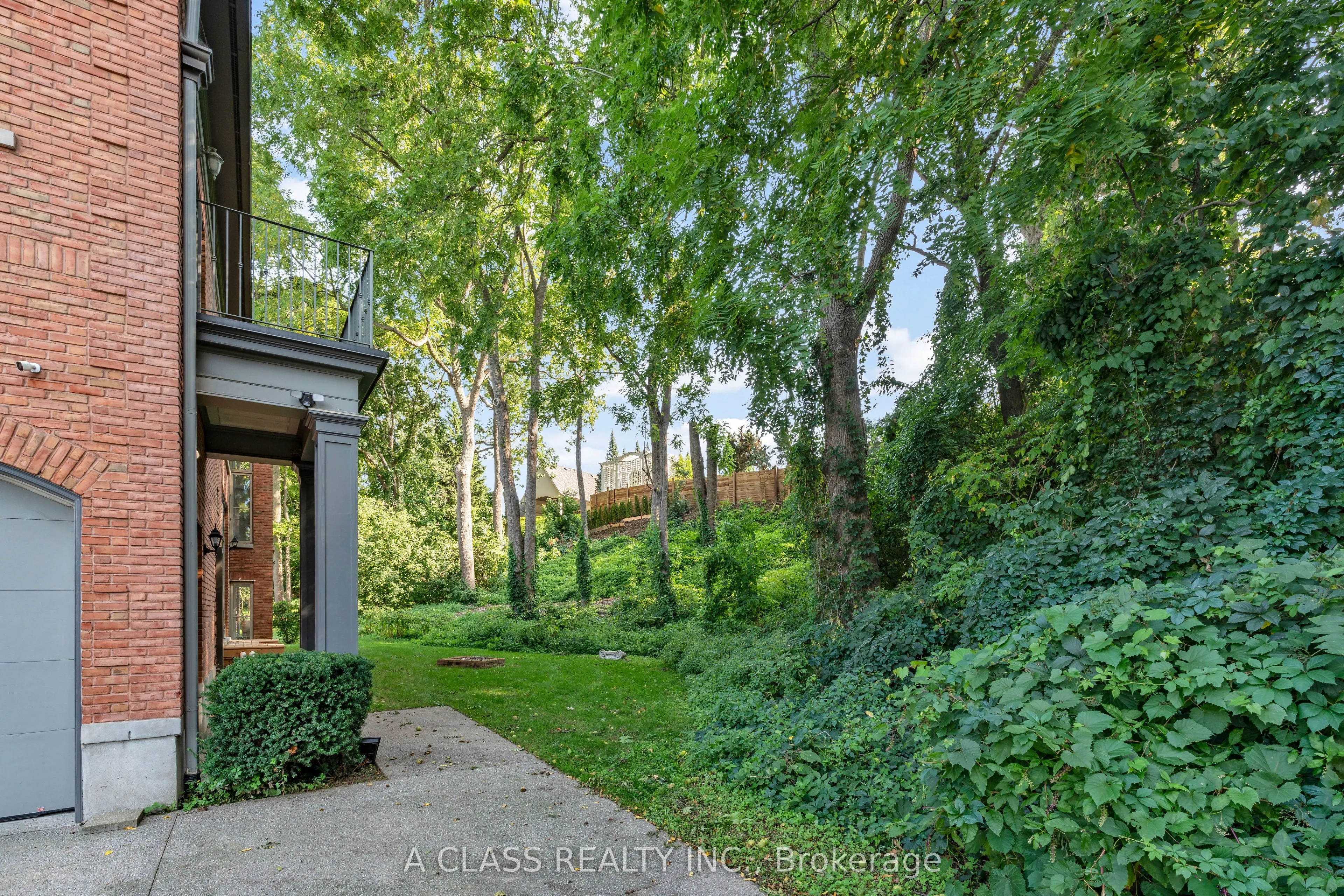 6638 Calaguiro Drive