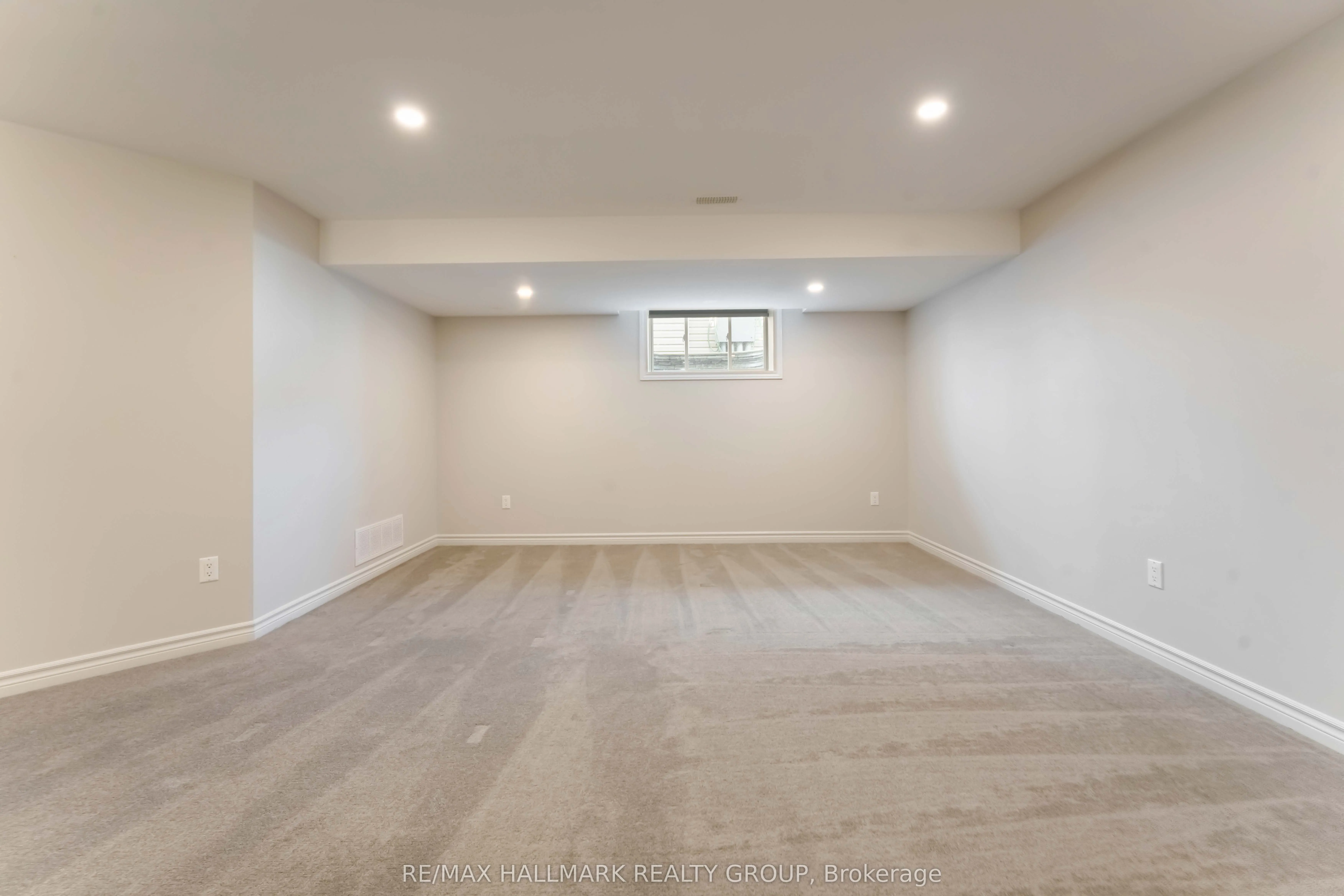 59 Finsbury Avenue