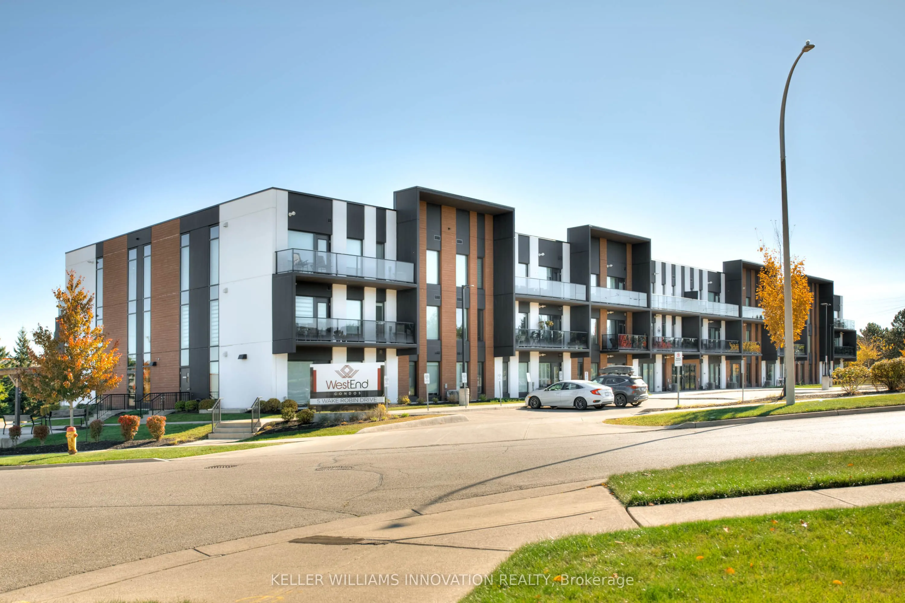 5 Wake Robin Drive, #318