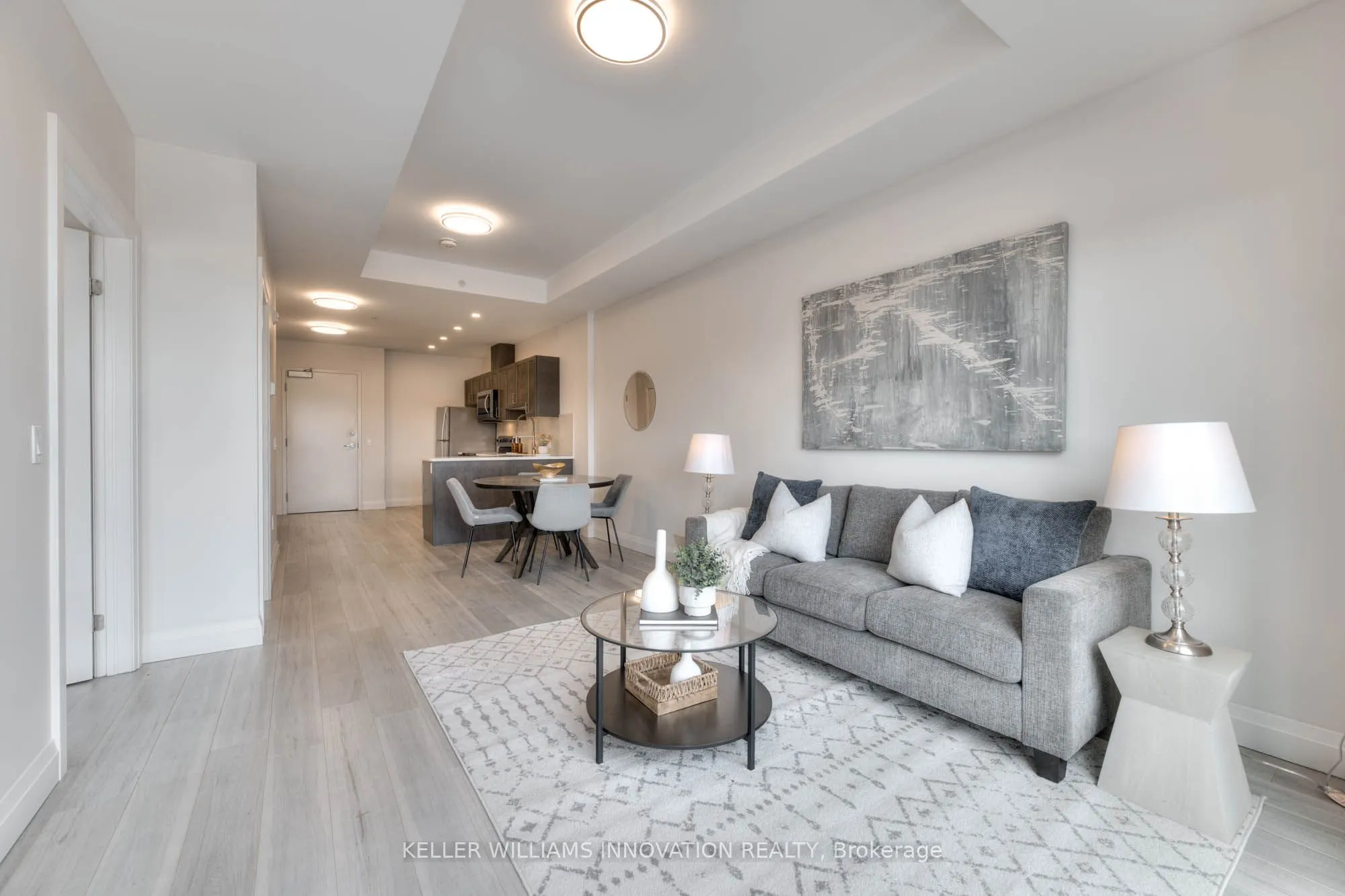 5 Wake Robin Drive, #318
