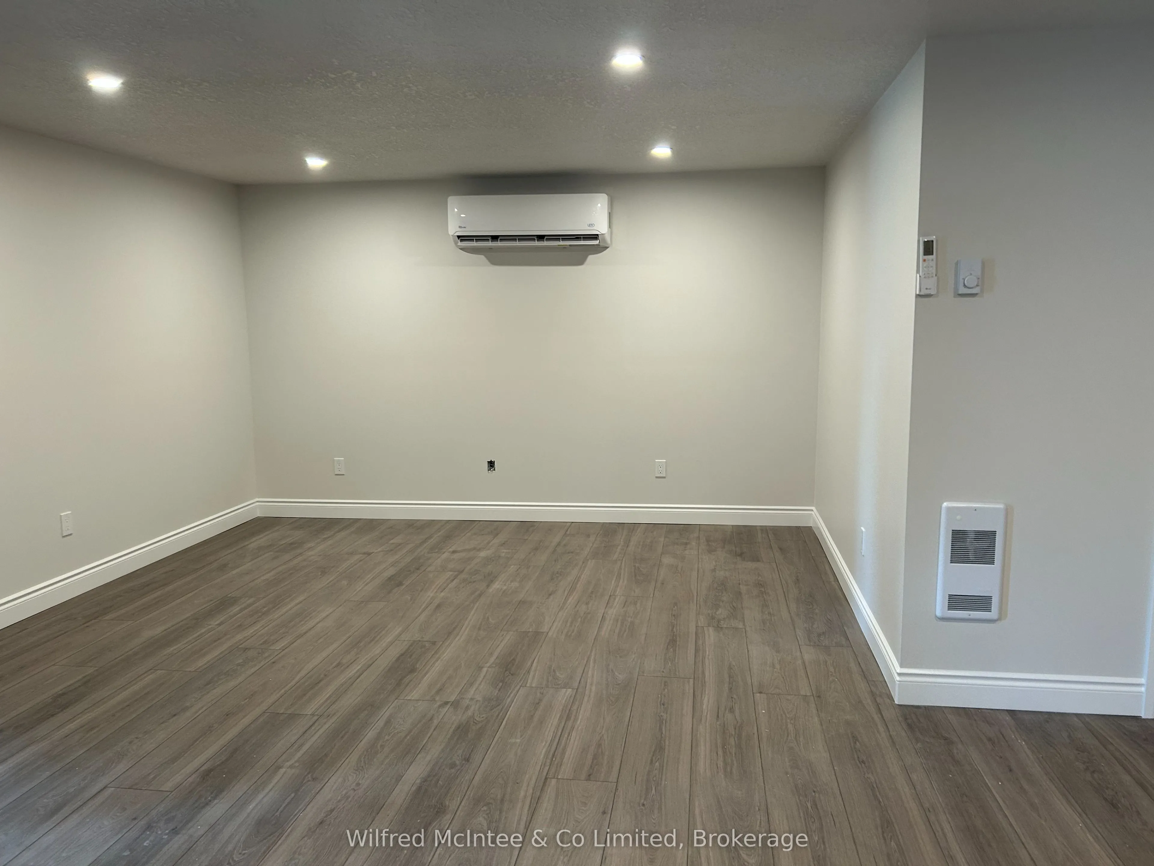 380 1st Avenue N, #5