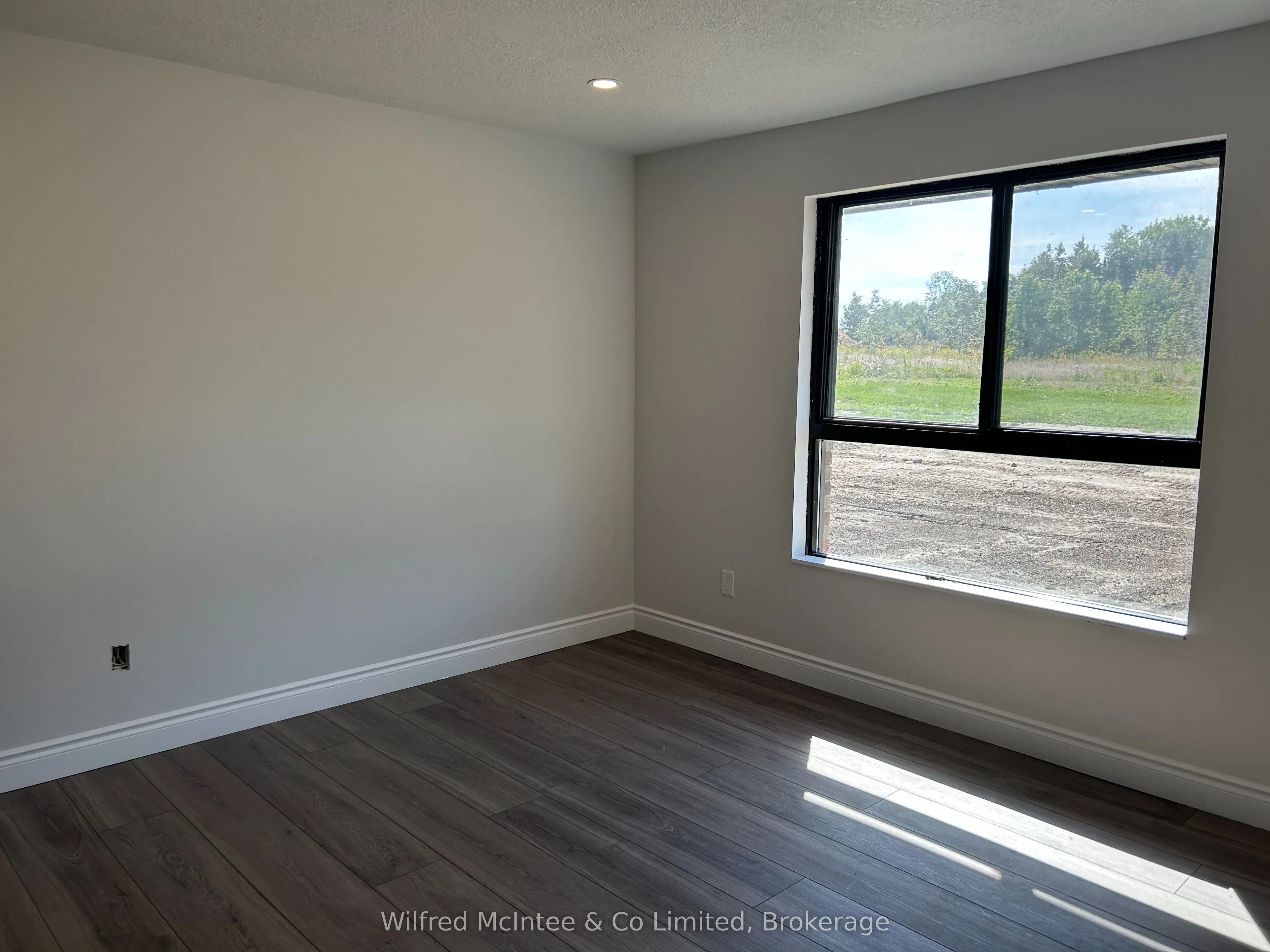 380 1st Avenue N, #5