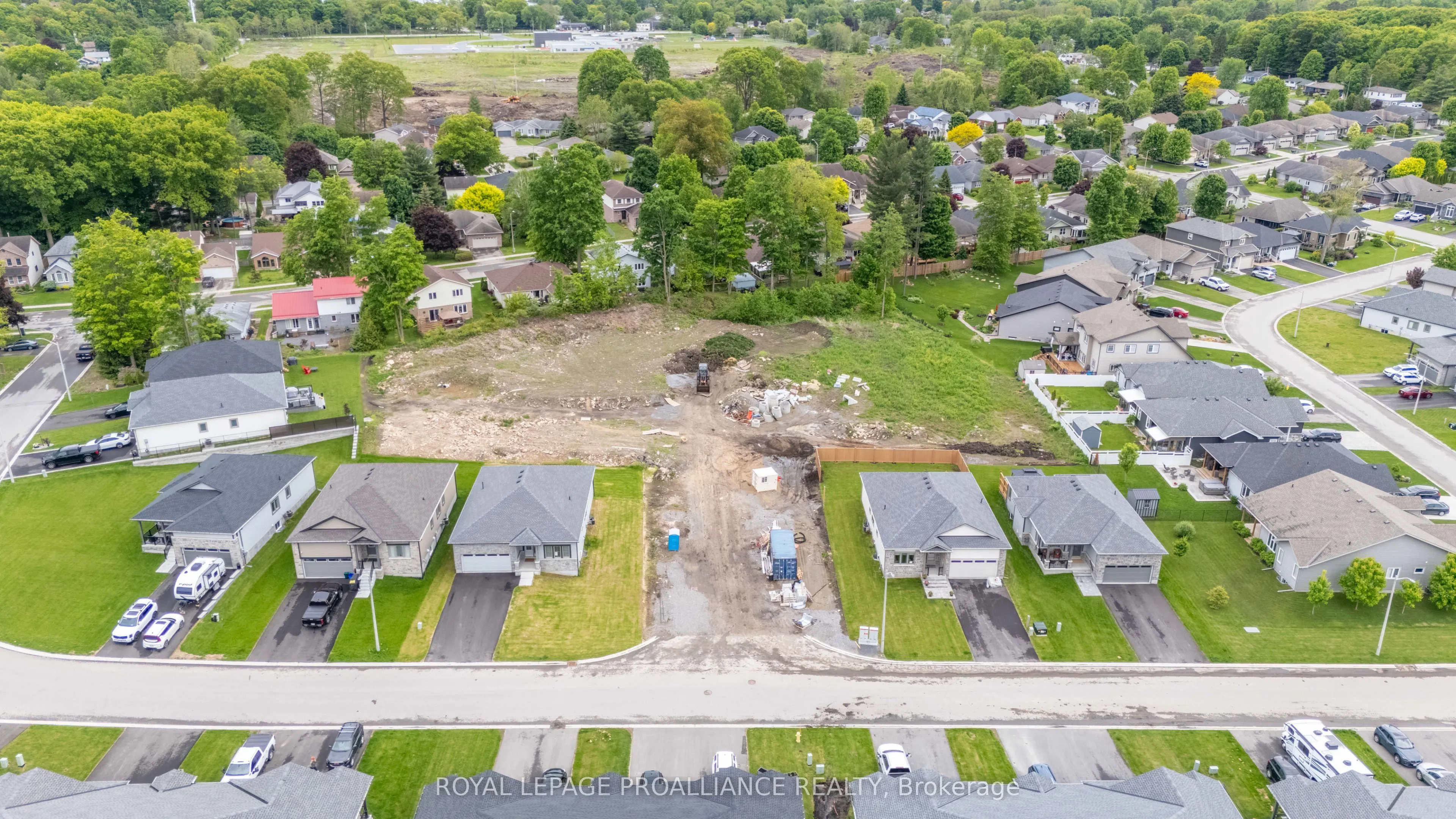 105 Manahan Court