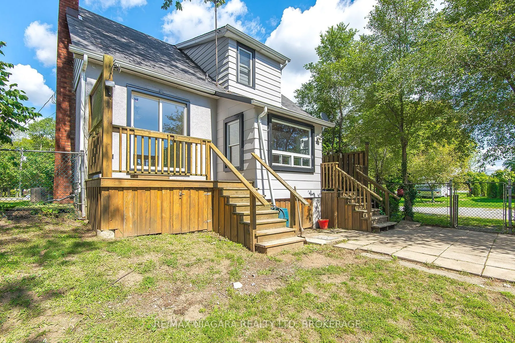 971 Hwy 3 Street