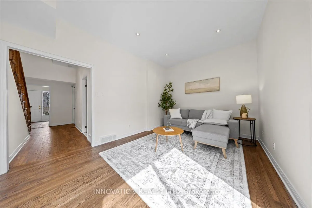 36B Dufferin Road