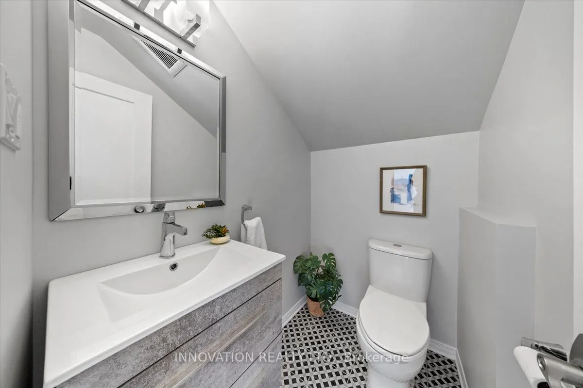 36B Dufferin Road