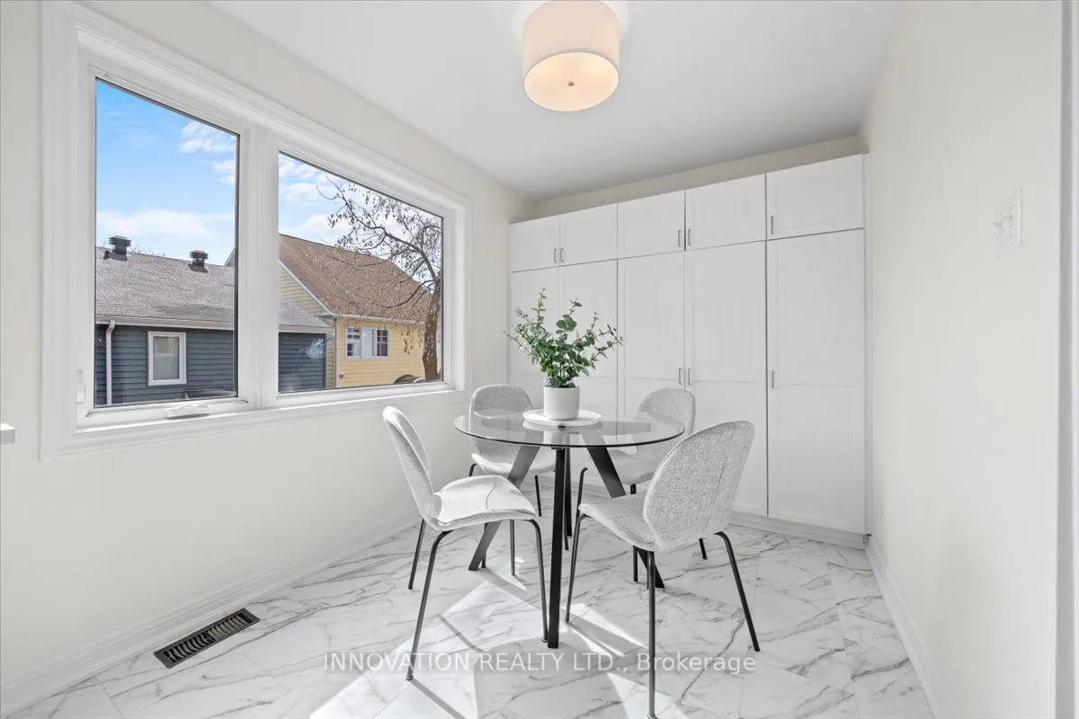 36B Dufferin Road