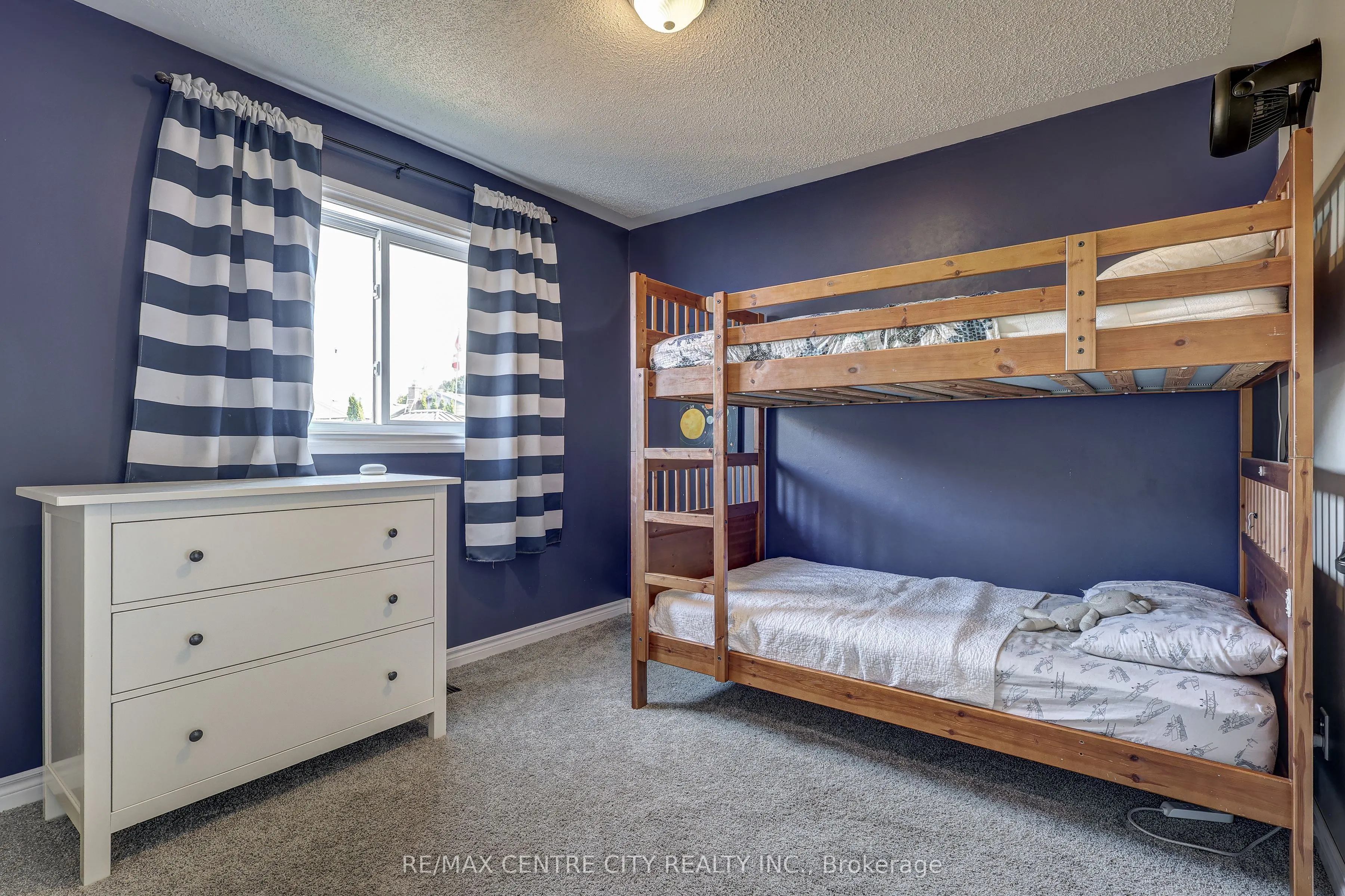 25 Hawthorne Crescent