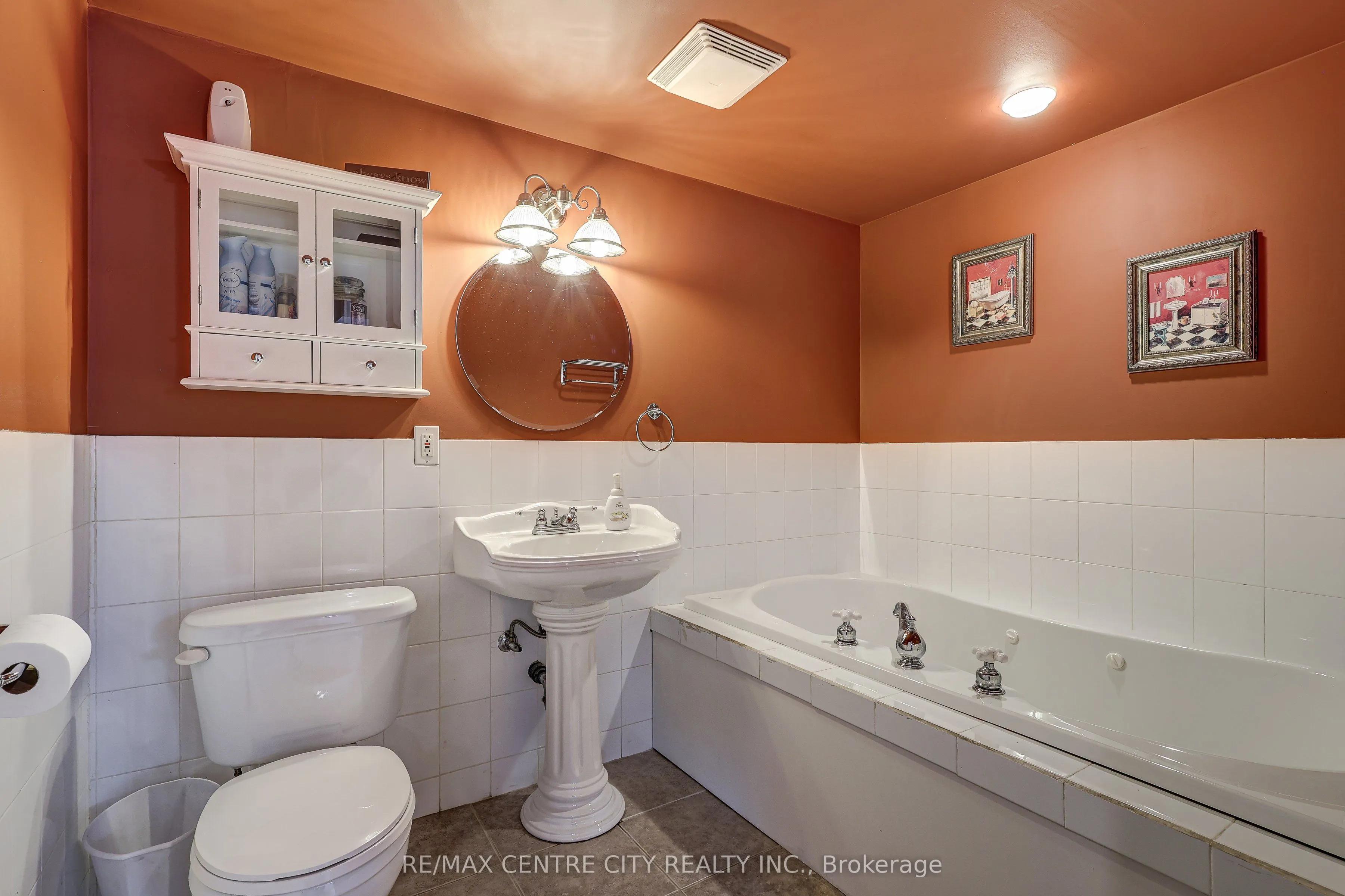 25 Hawthorne Crescent