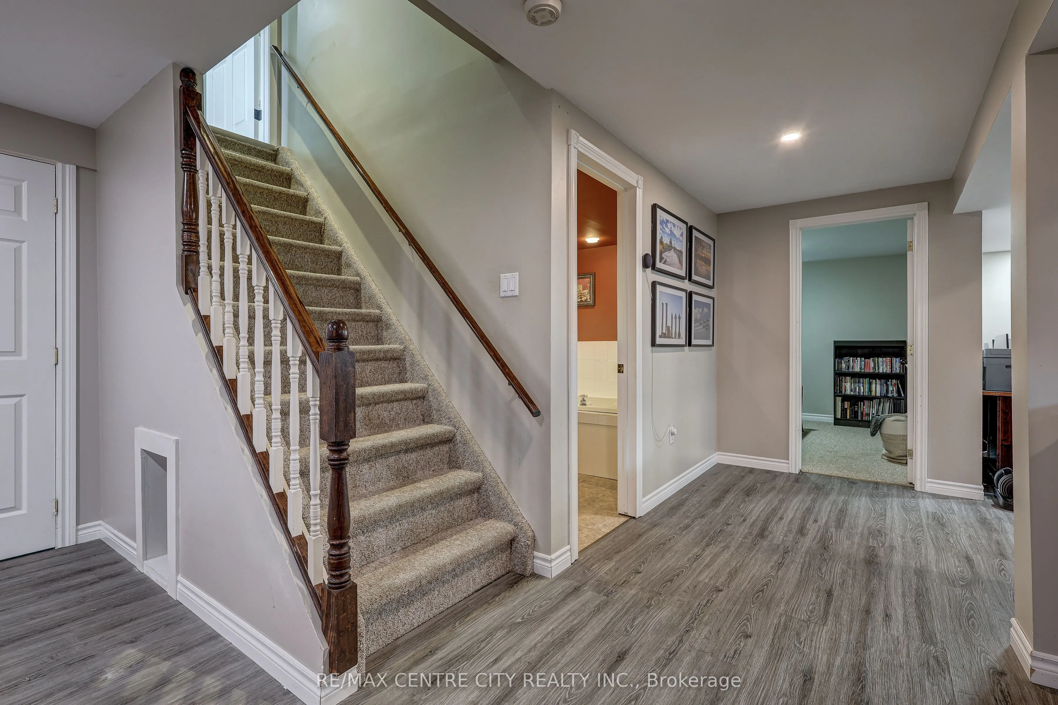 25 Hawthorne Crescent