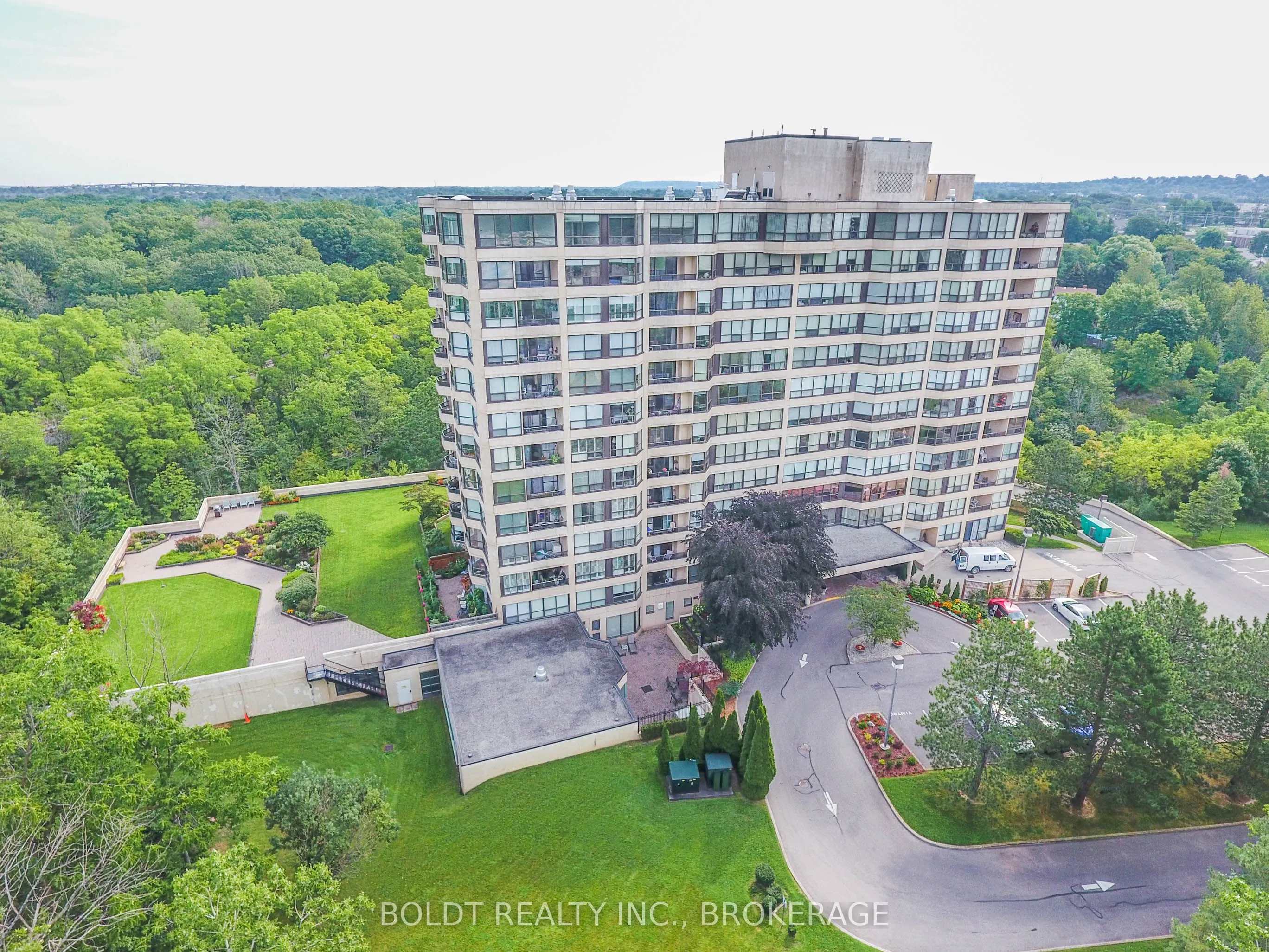 3 Towering Heights Boulevard, #1001
