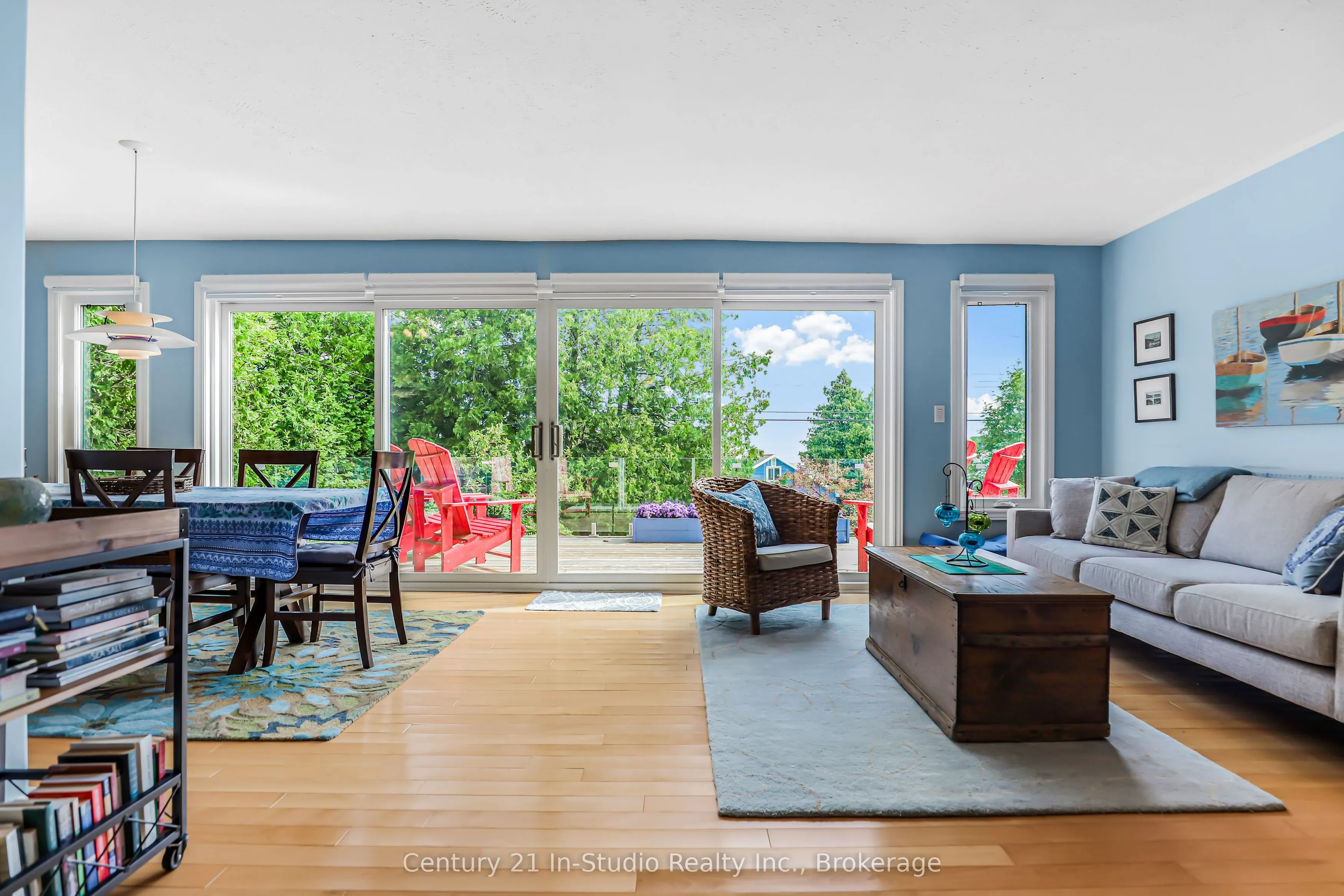 129 & 130 Isthmus Bay Road