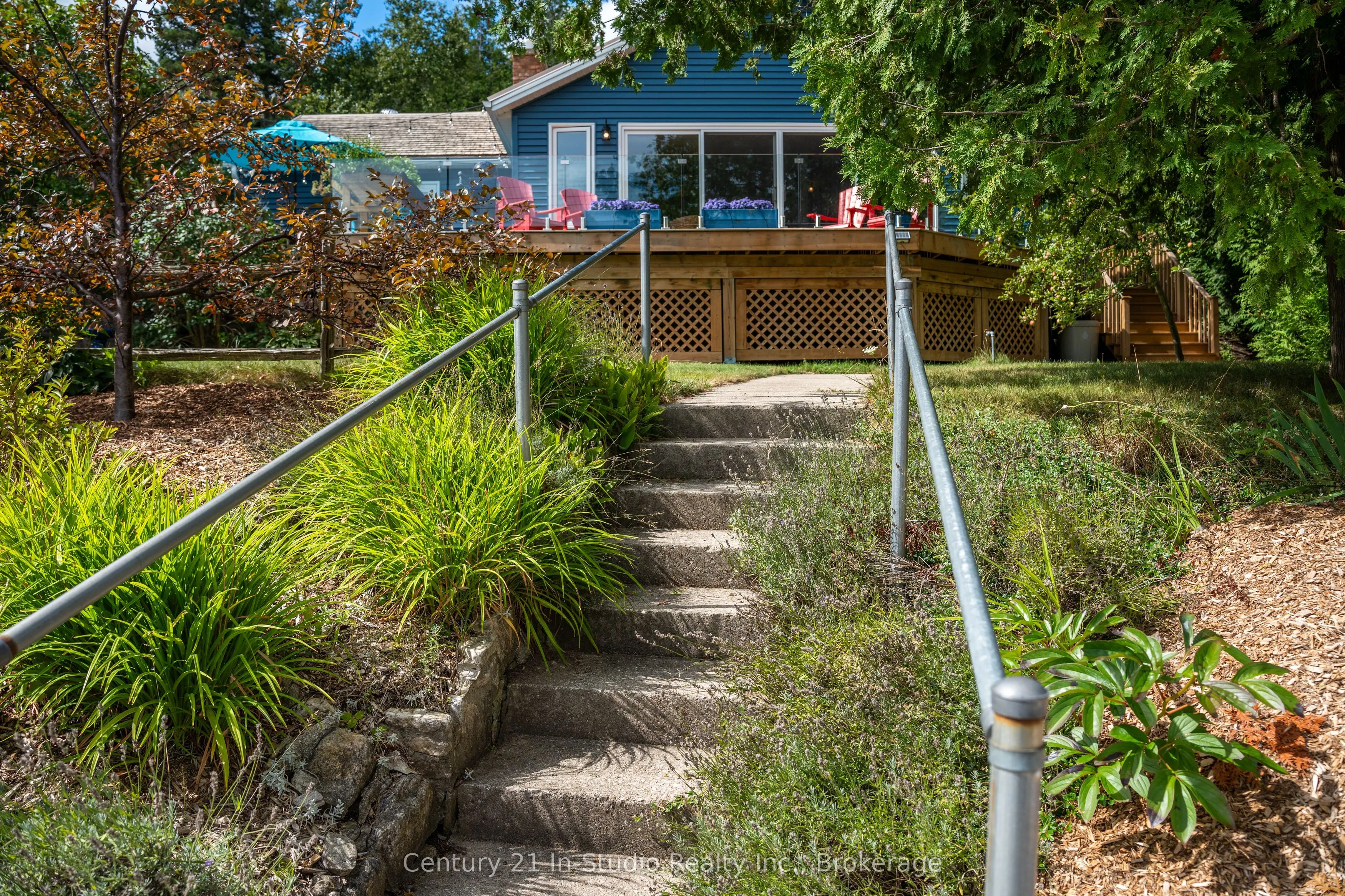 129 & 130 Isthmus Bay Road