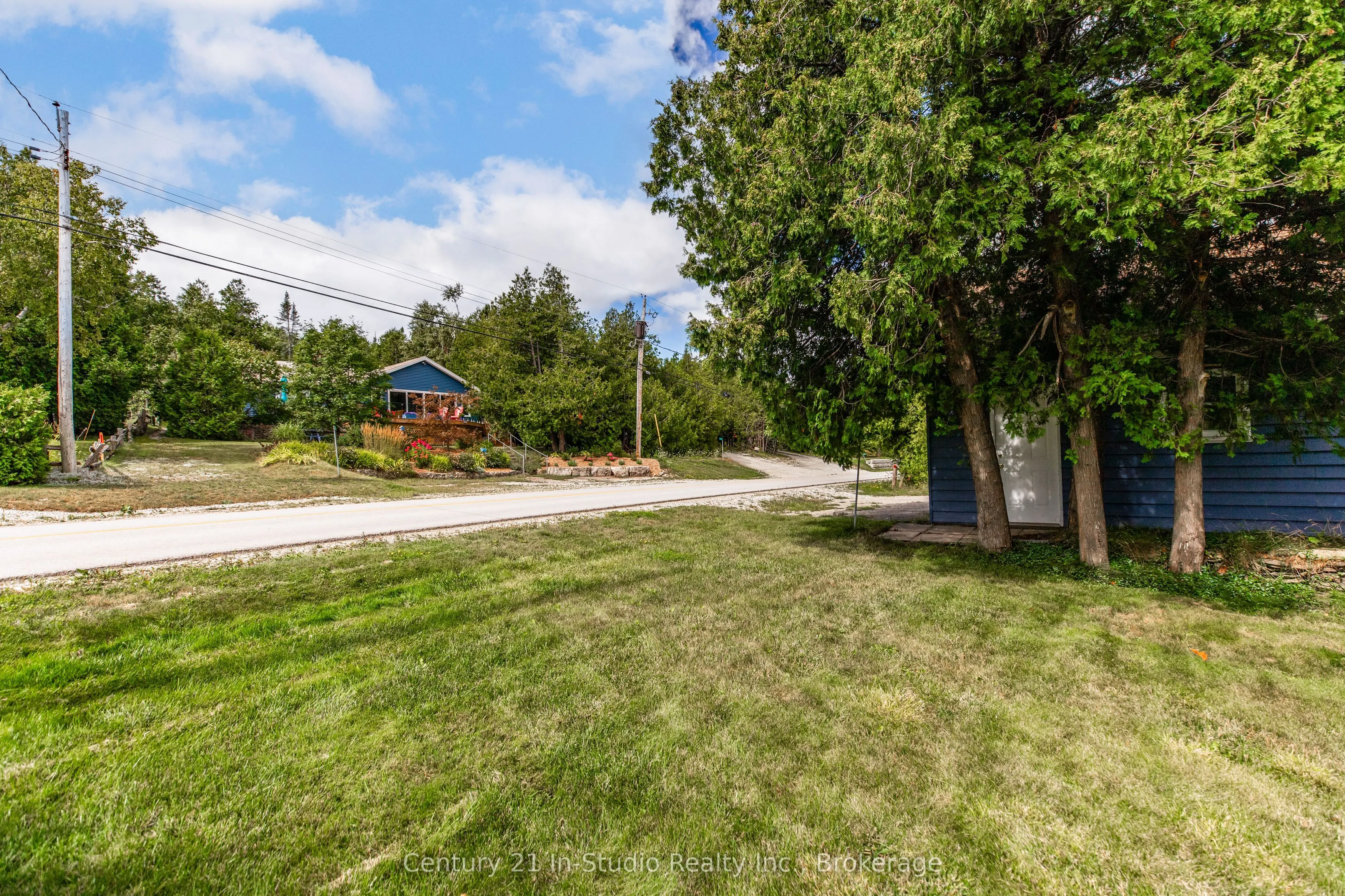 129 & 130 Isthmus Bay Road