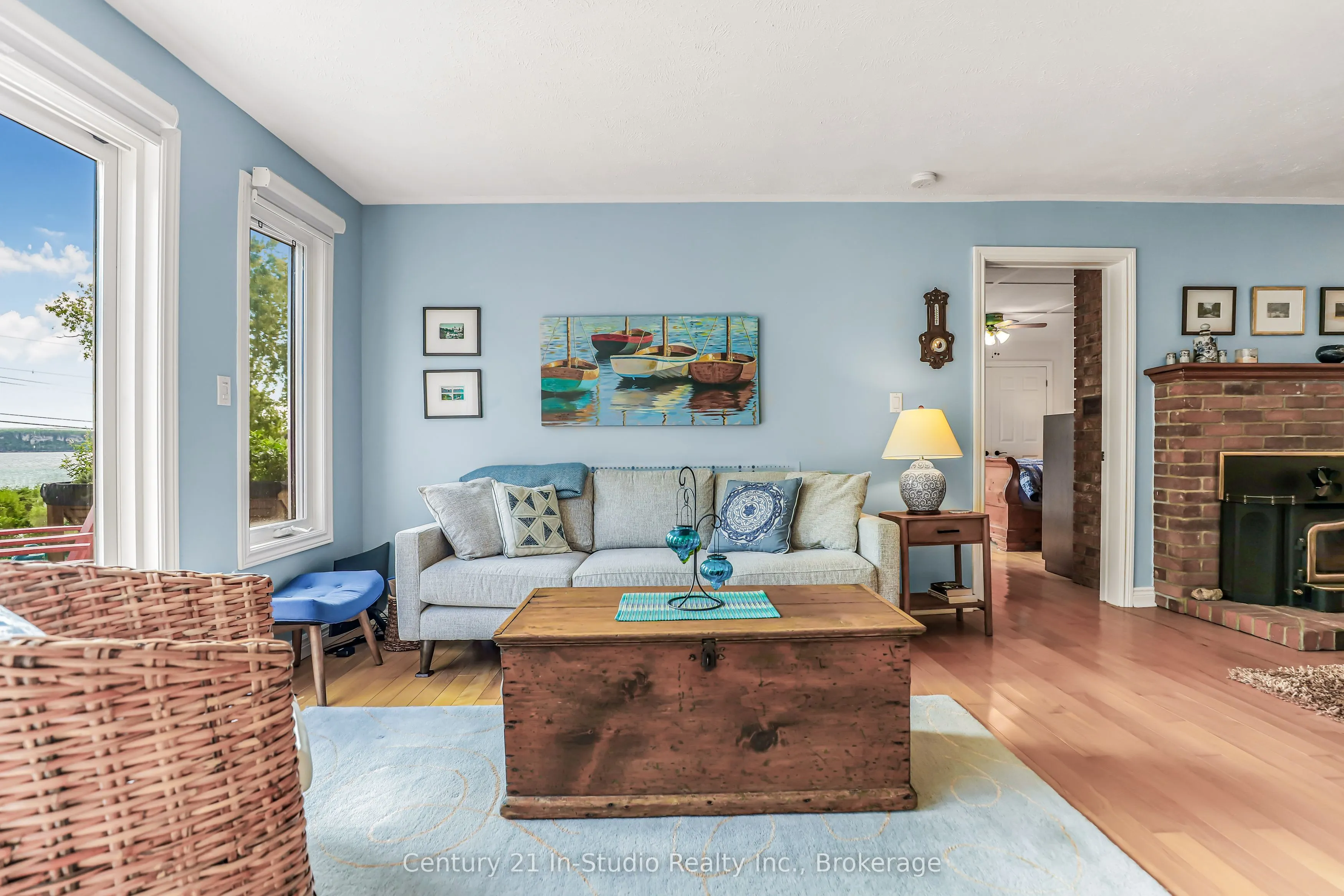 129 & 130 Isthmus Bay Road