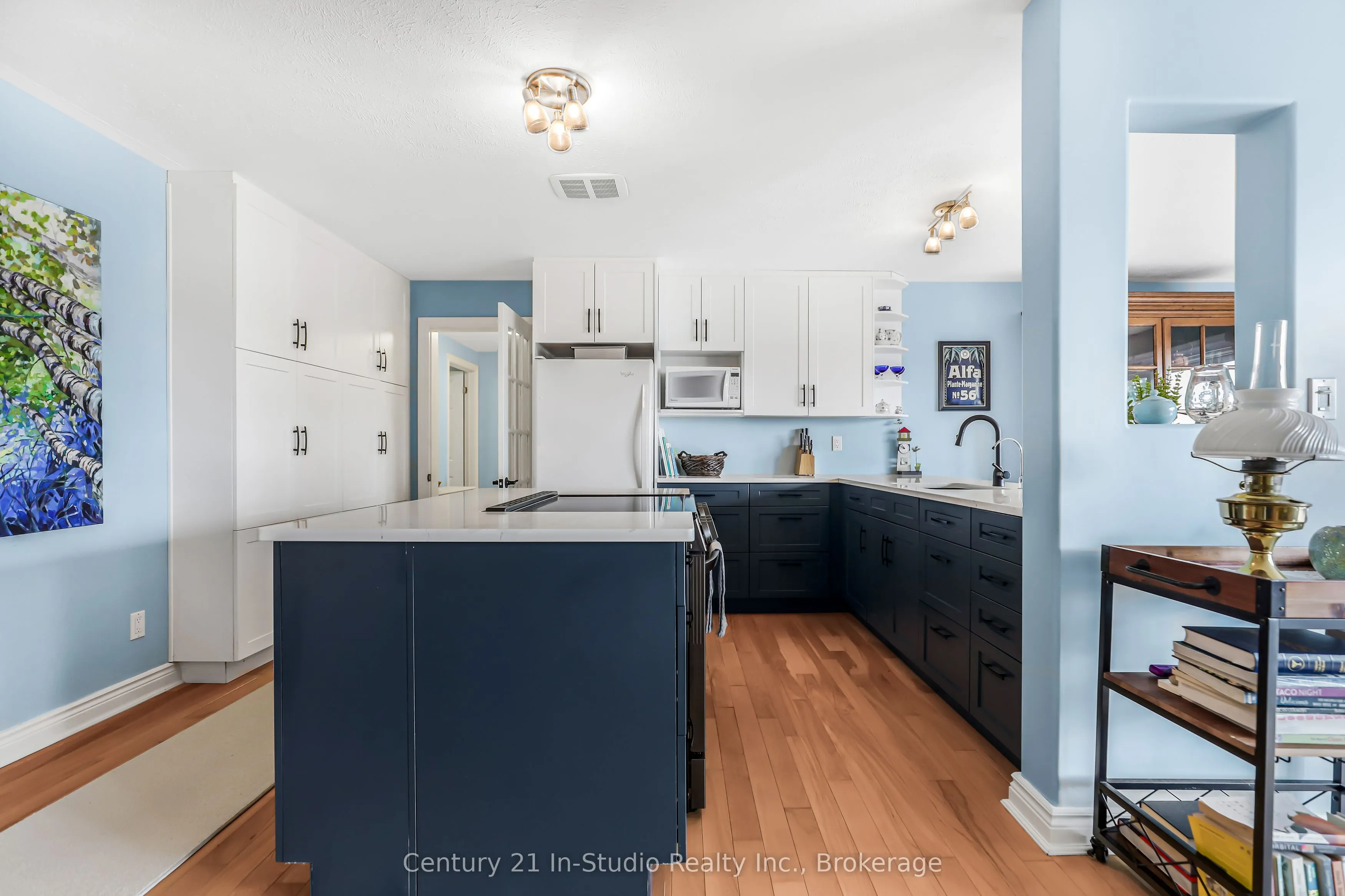 129 & 130 Isthmus Bay Road