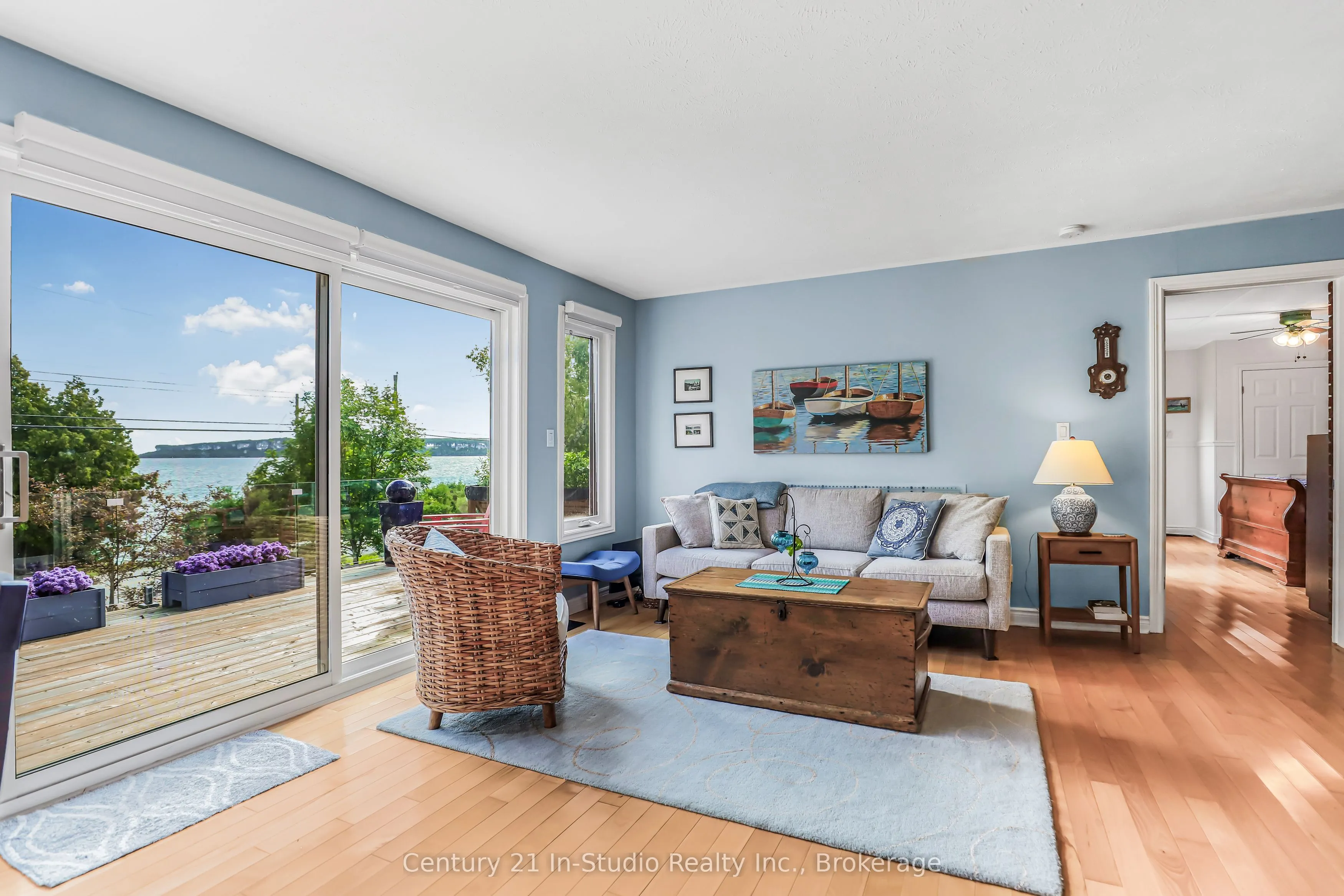129 & 130 Isthmus Bay Road