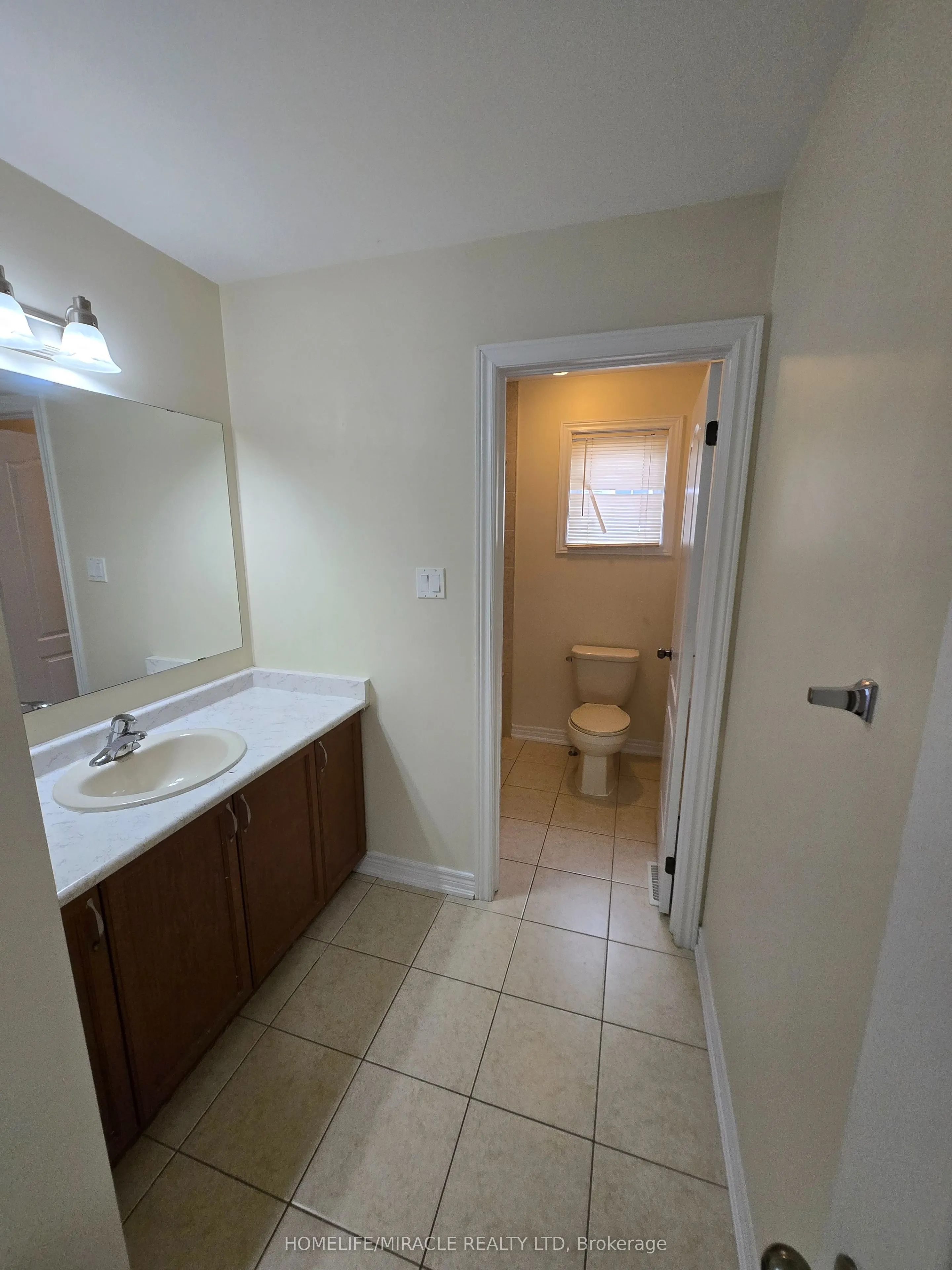 9112 Kudlac Street, #Upper