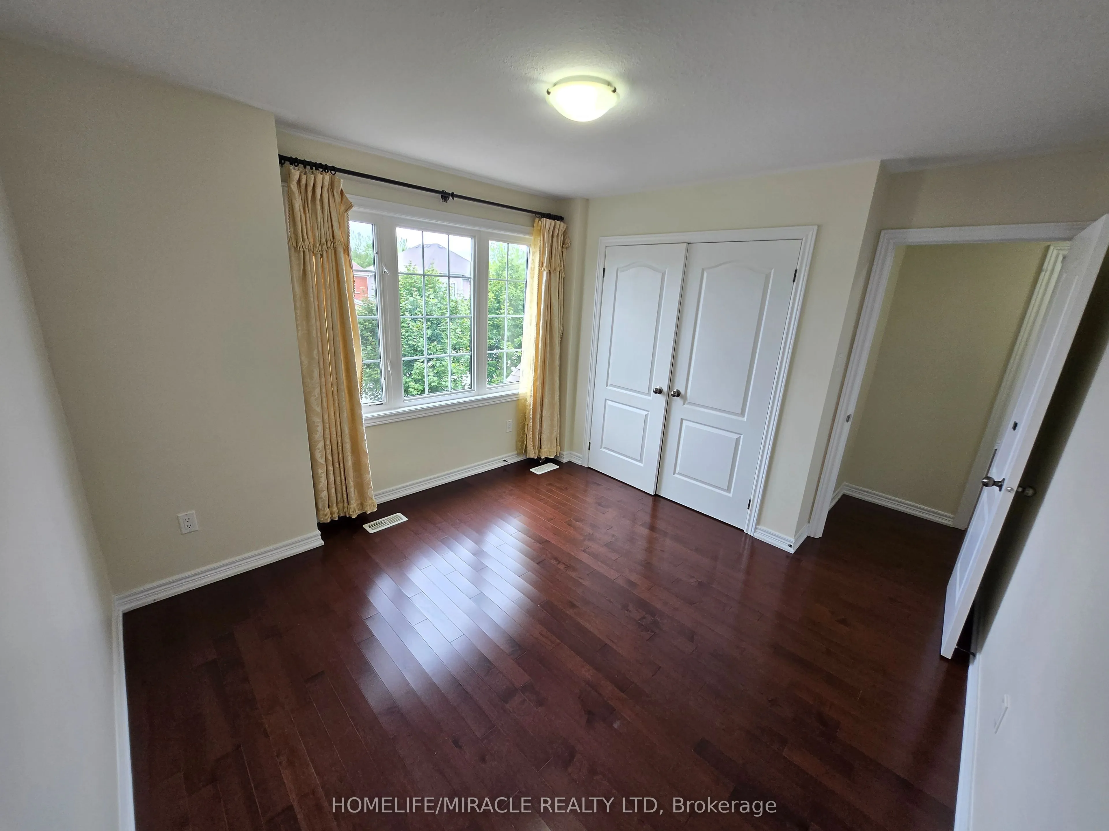 9112 Kudlac Street, #Upper