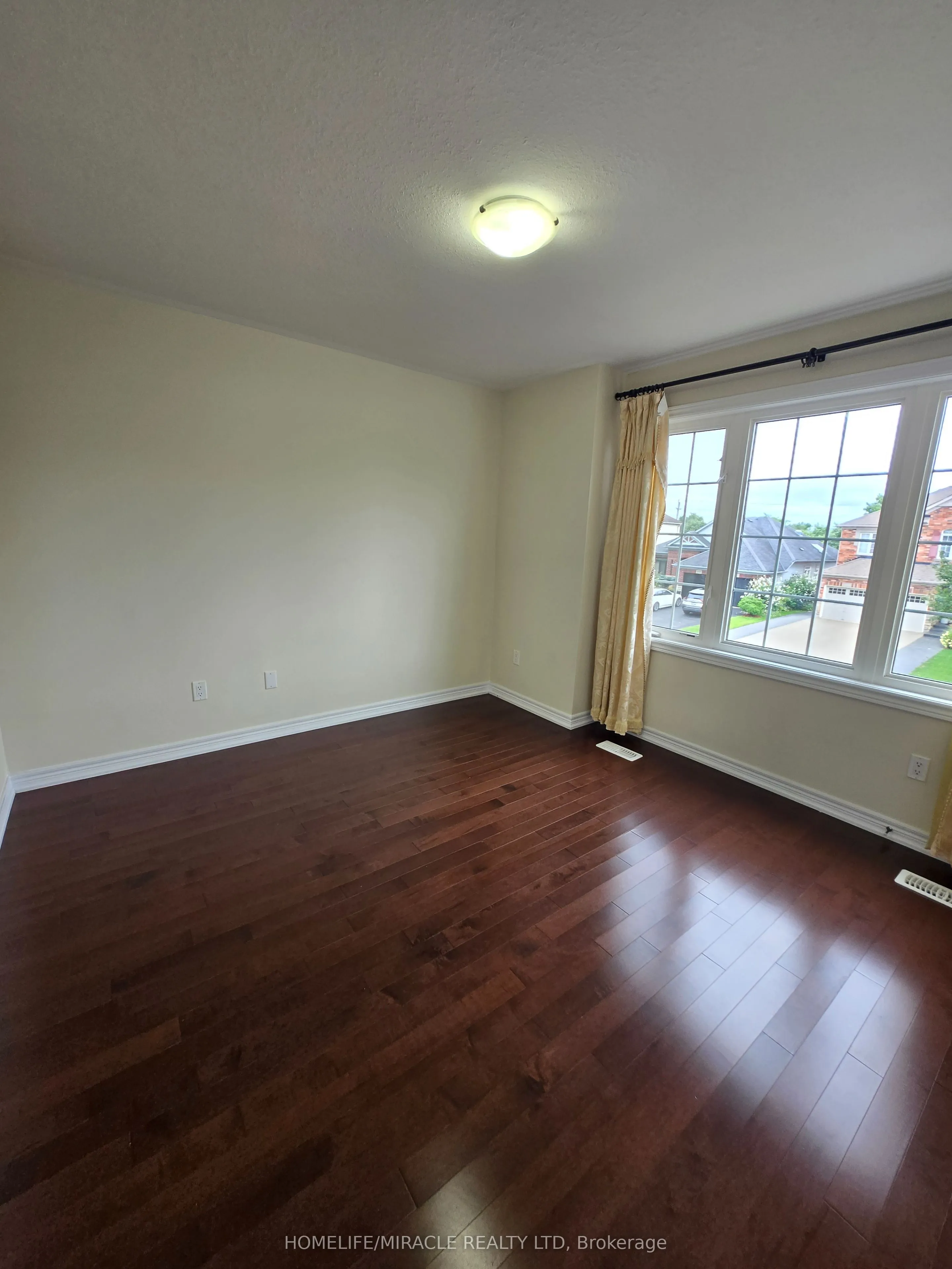 9112 Kudlac Street, #Upper