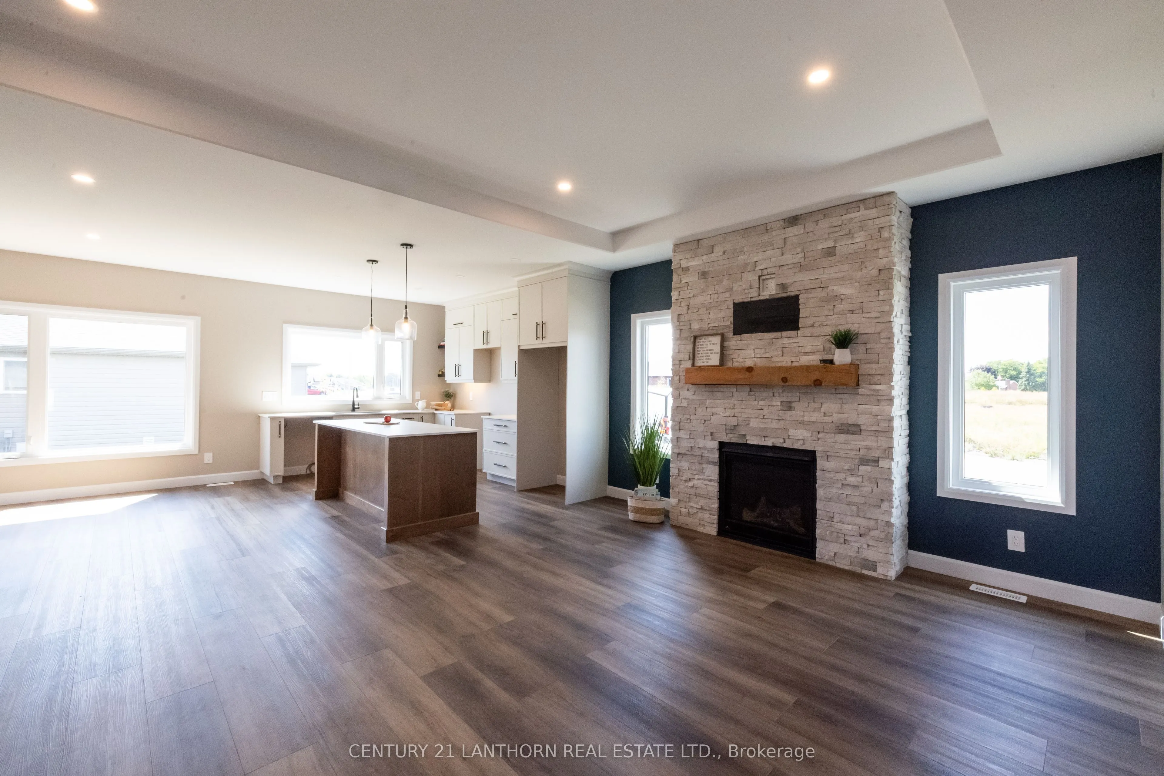 60 Hastings Park Drive