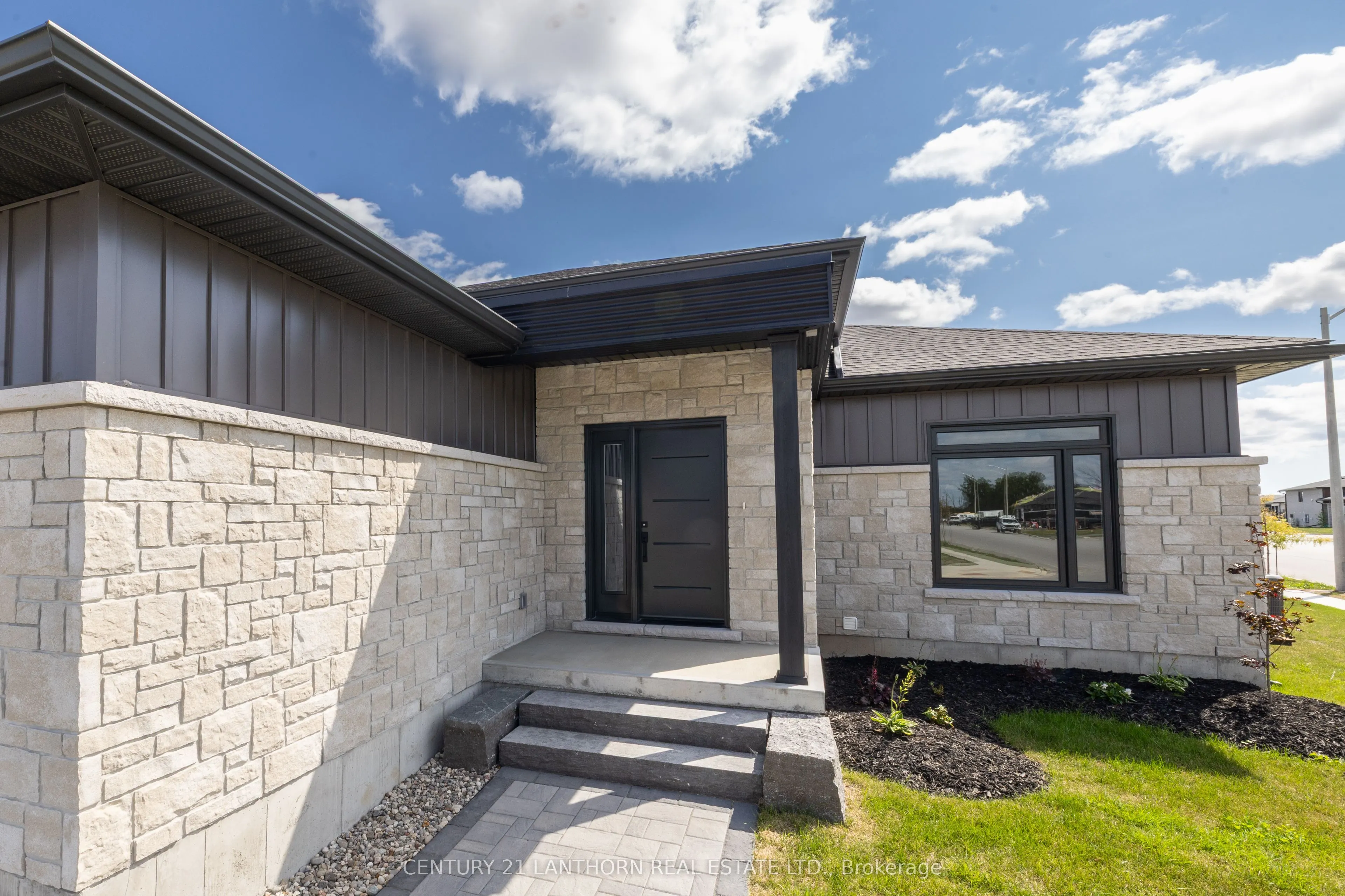60 Hastings Park Drive