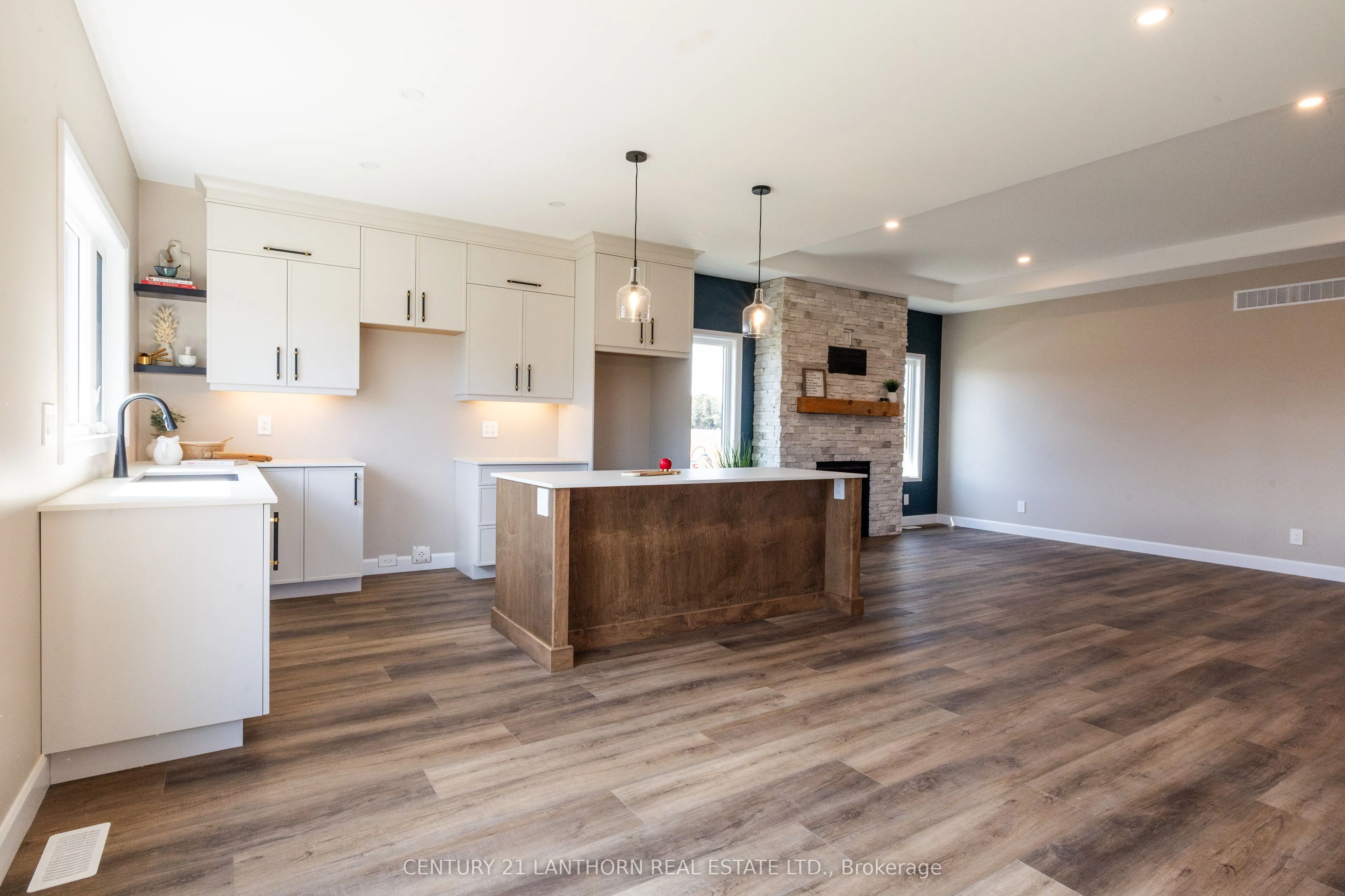 60 Hastings Park Drive
