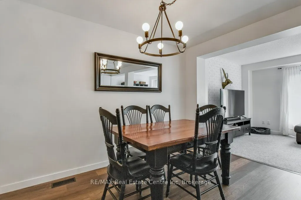 1035 Victoria Road S, #59