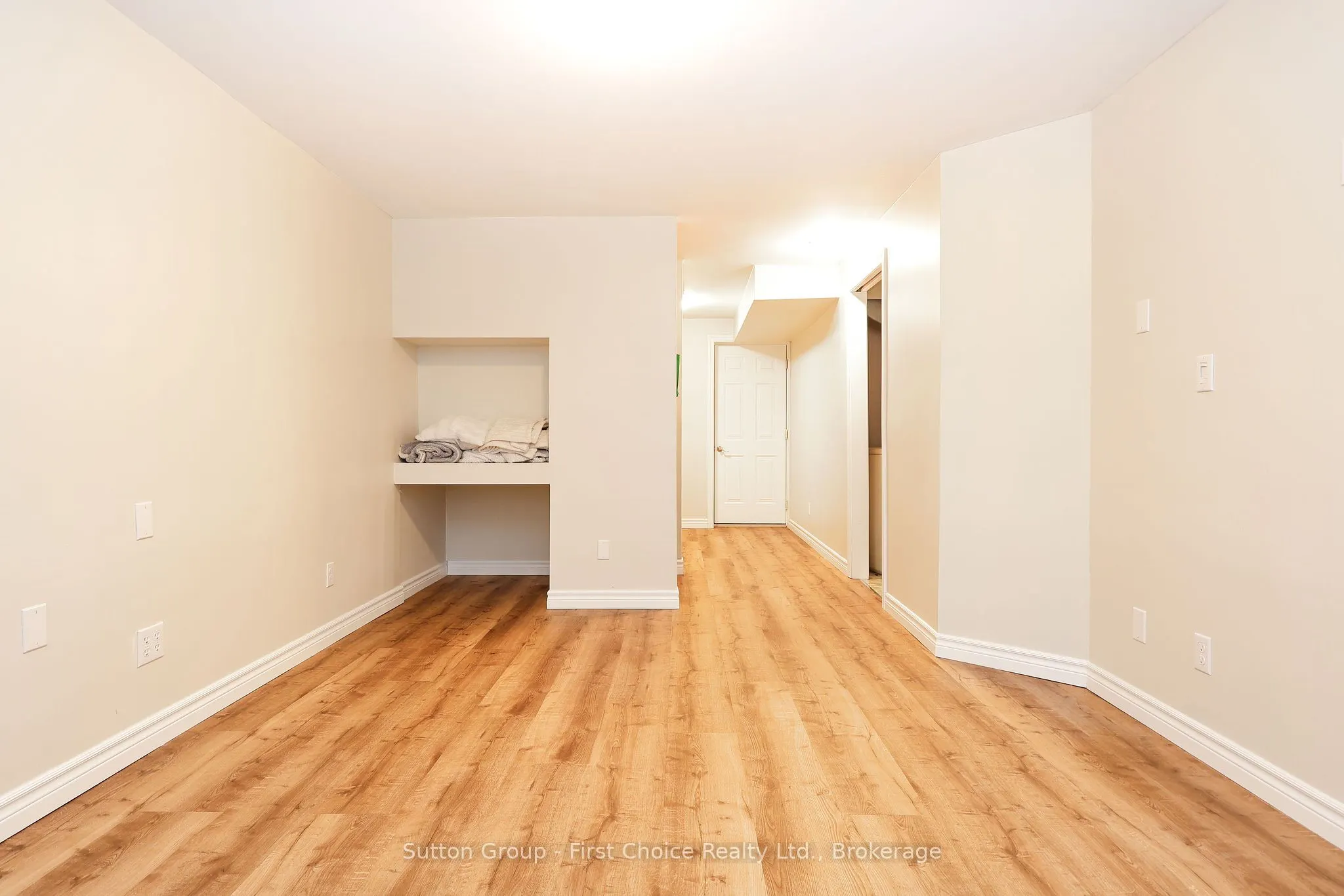 290 Norman Street