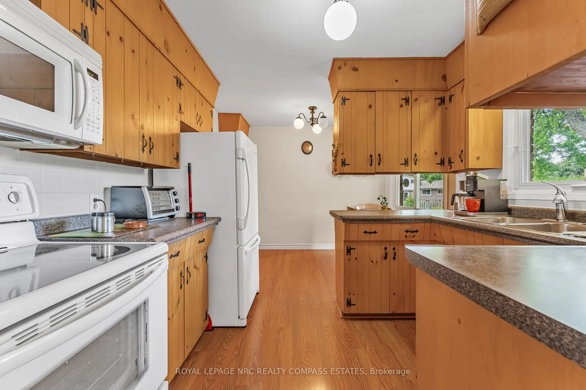 2 Southgate Circle