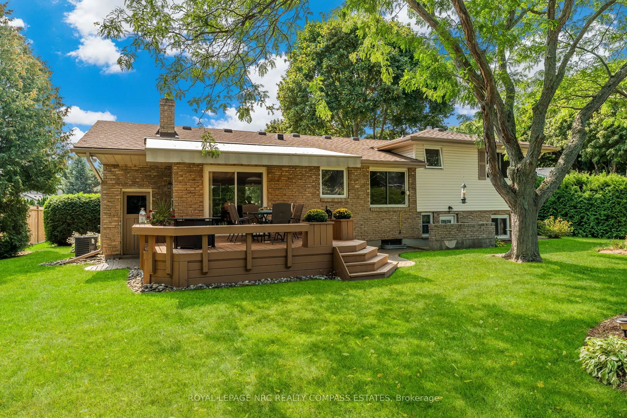 2 Southgate Circle
