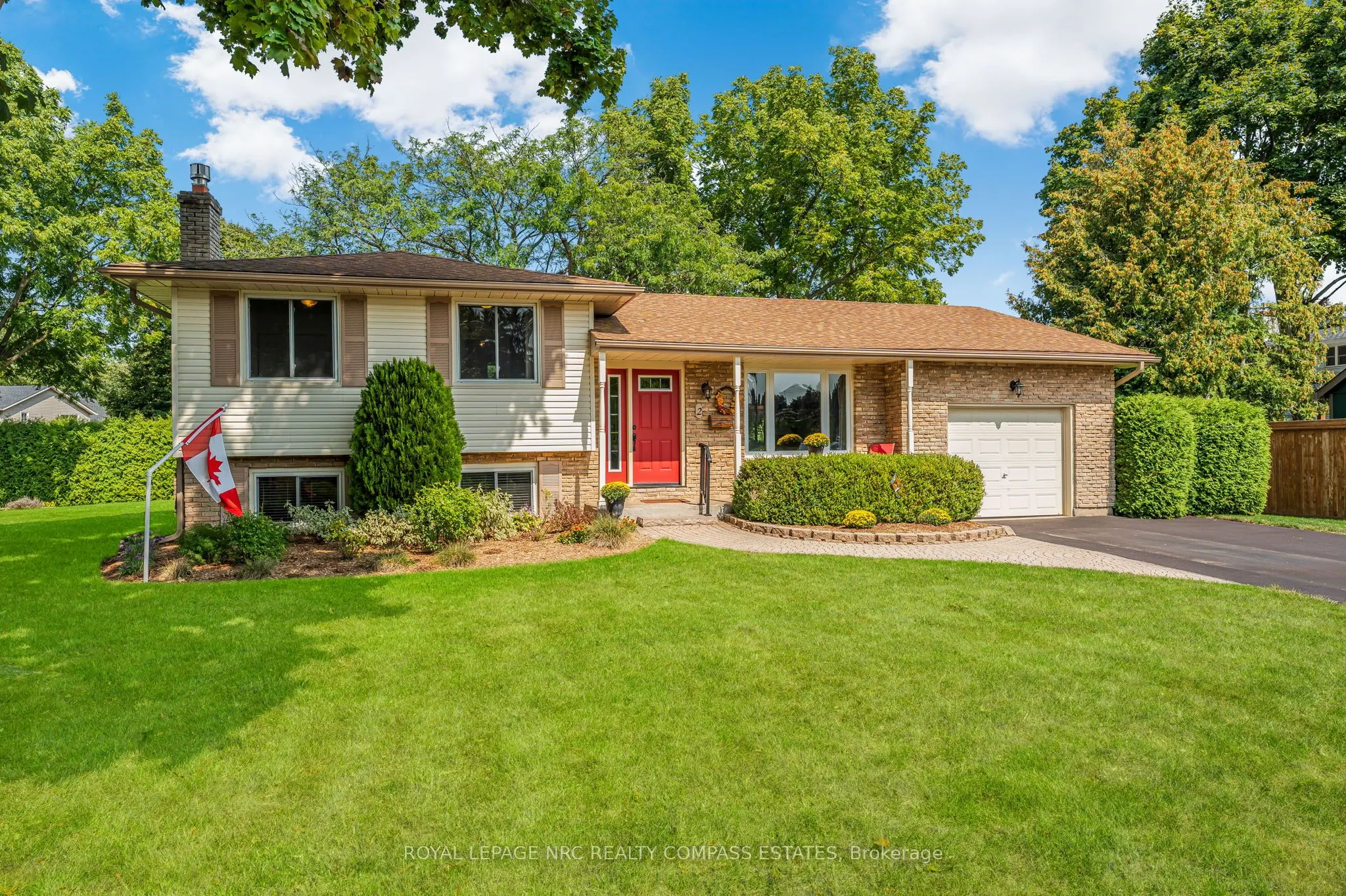 2 Southgate Circle