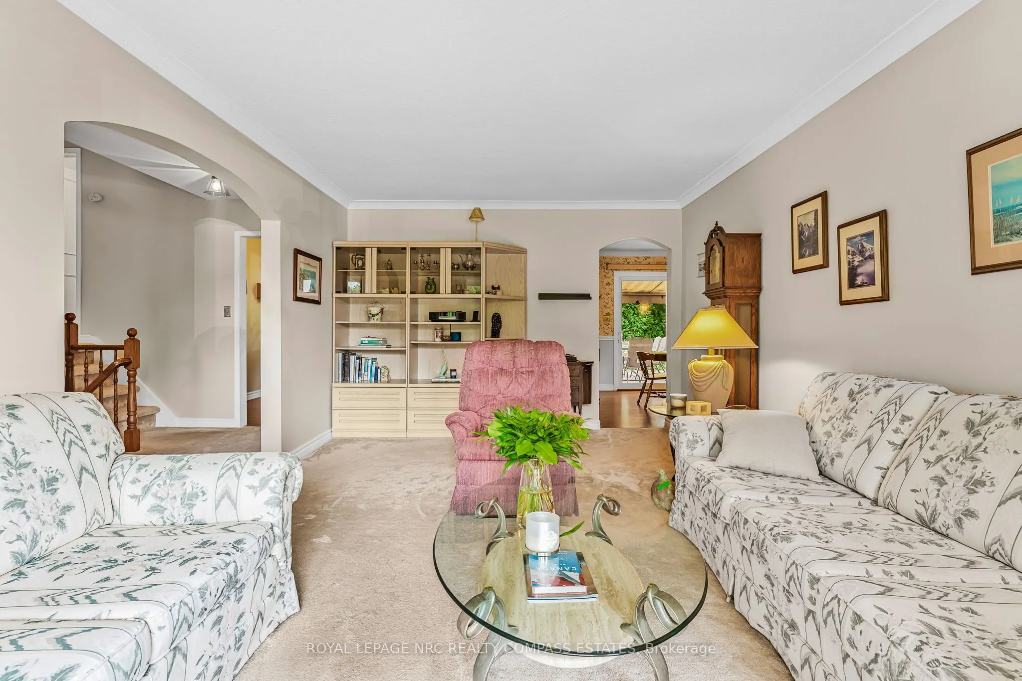 2 Southgate Circle