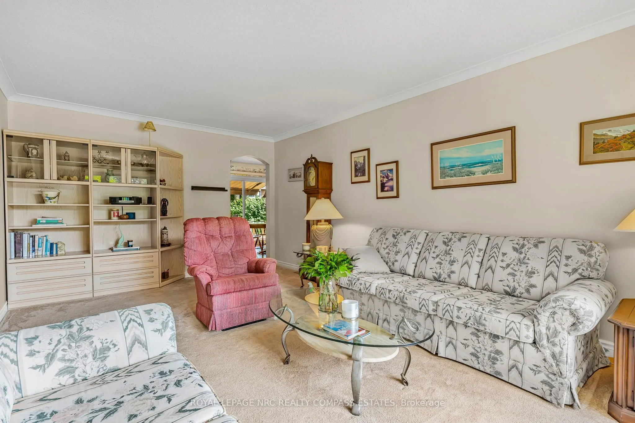 2 Southgate Circle