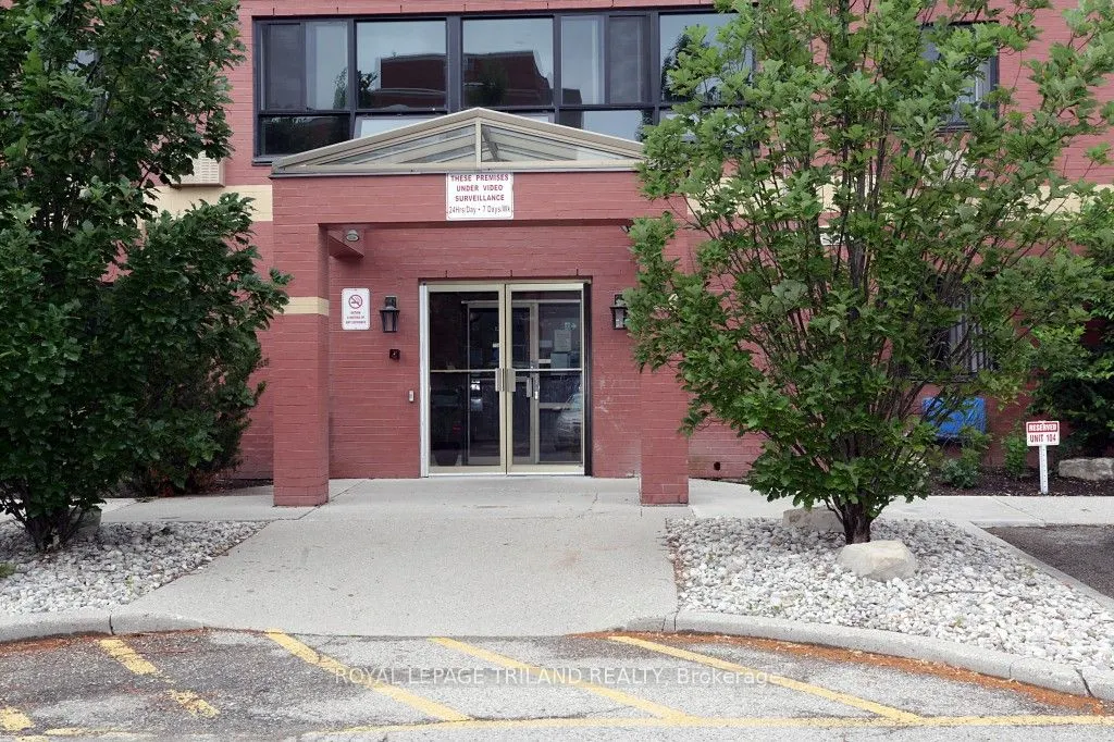 95 Baseline Road W, #309