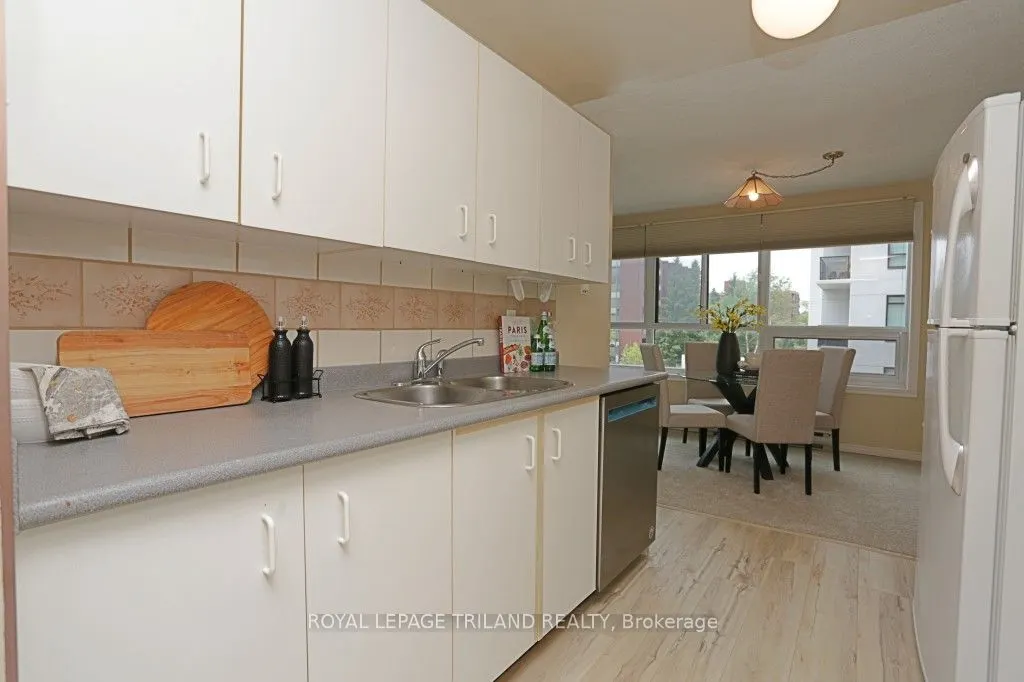 95 Baseline Road W, #309