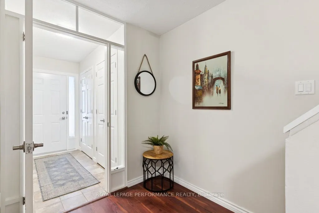 5 Forsyth Lane, #3