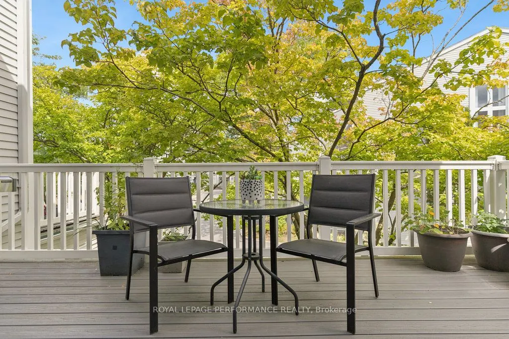 5 Forsyth Lane, #3