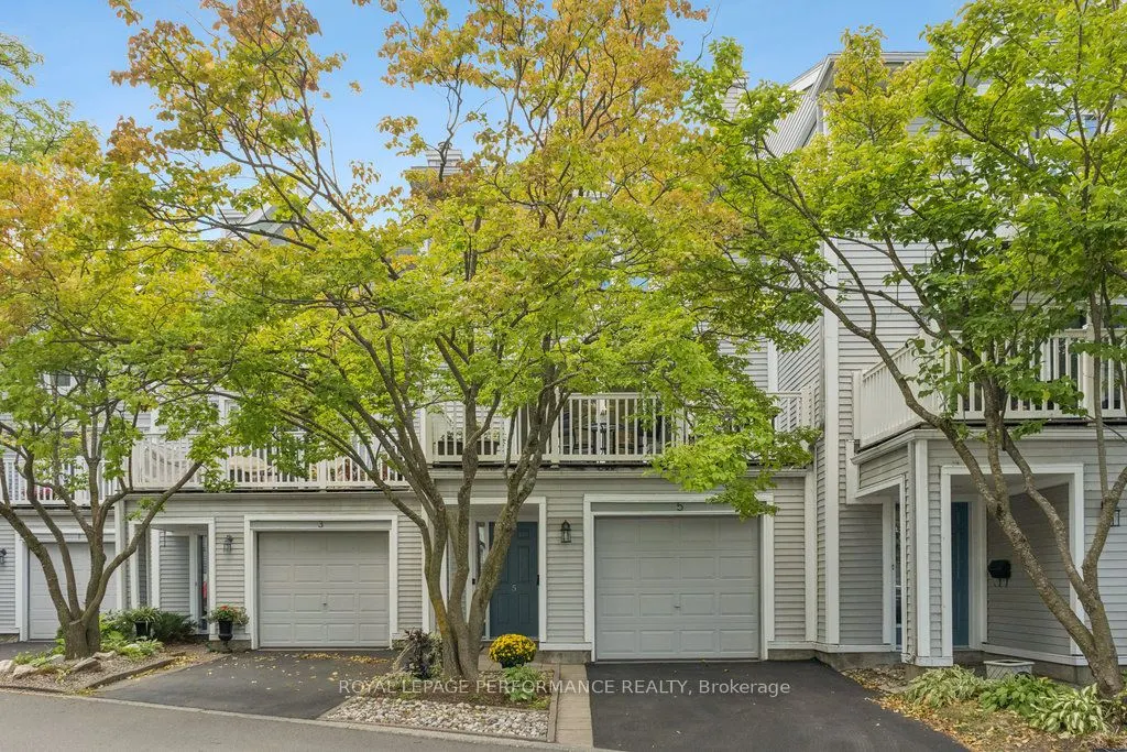 5 Forsyth Lane, #3