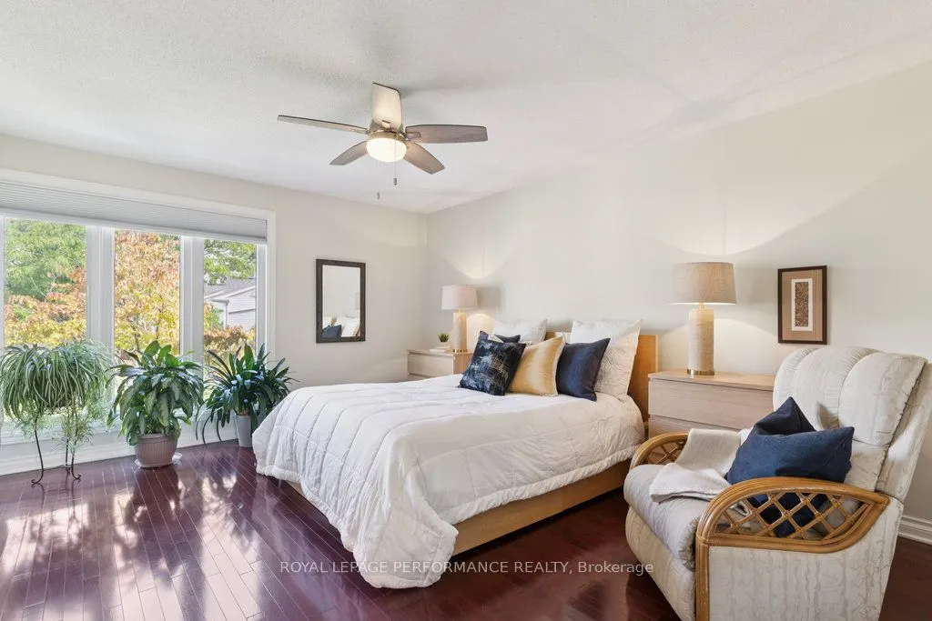 5 Forsyth Lane, #3