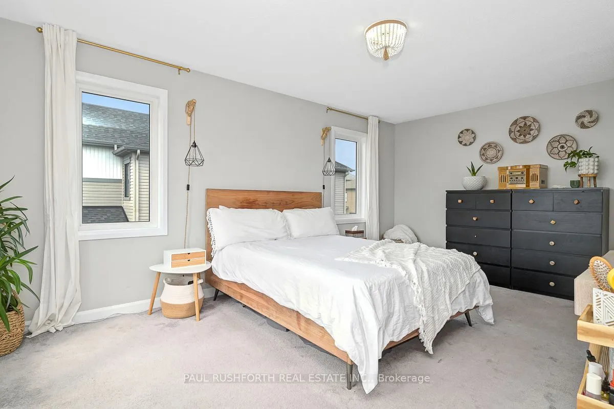 245 Aquarium Avenue