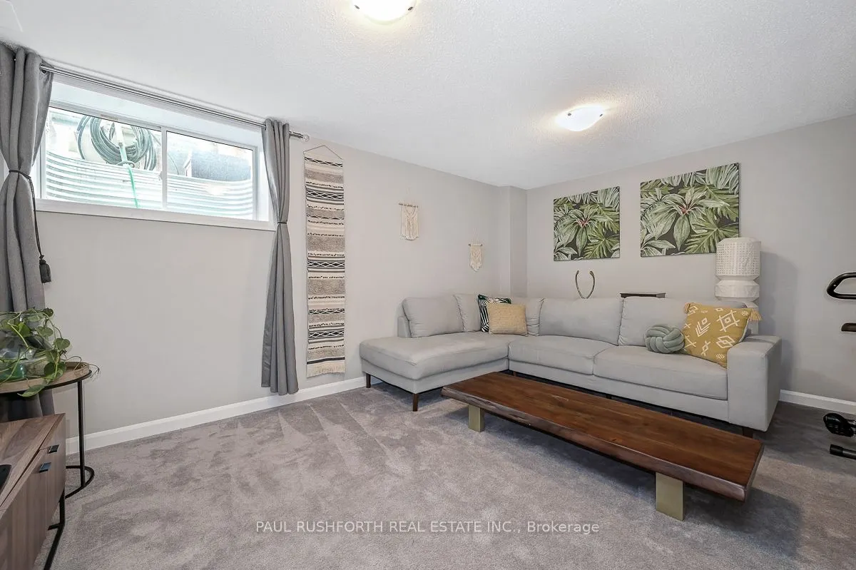 245 Aquarium Avenue