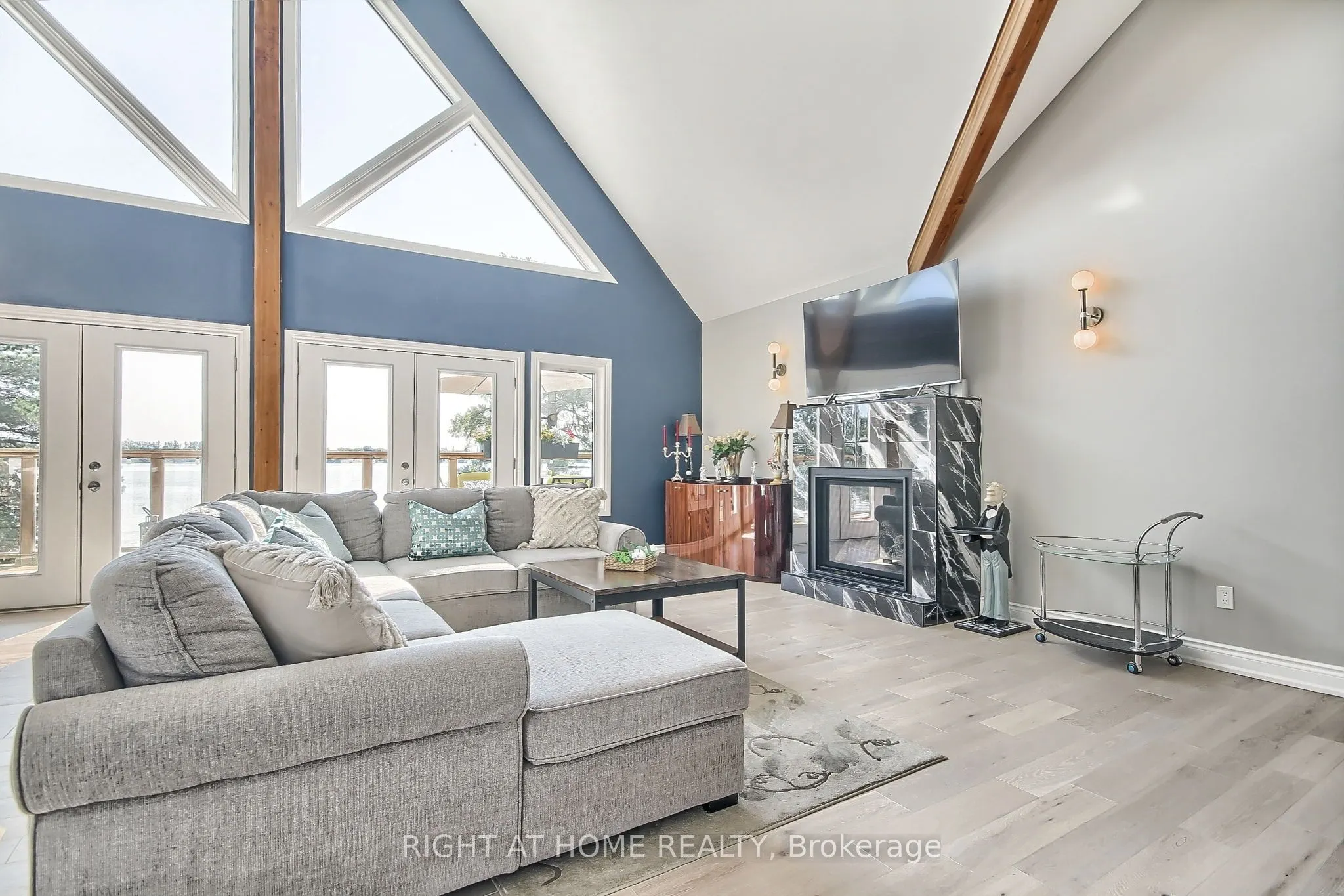 26 Beach Road