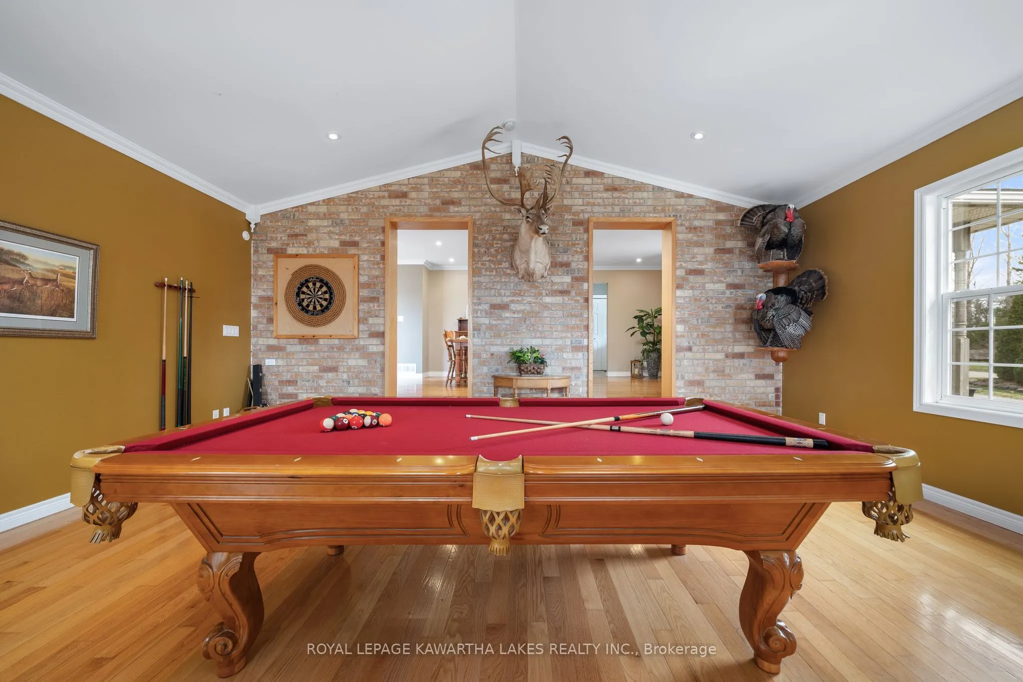 890 Woodville Road