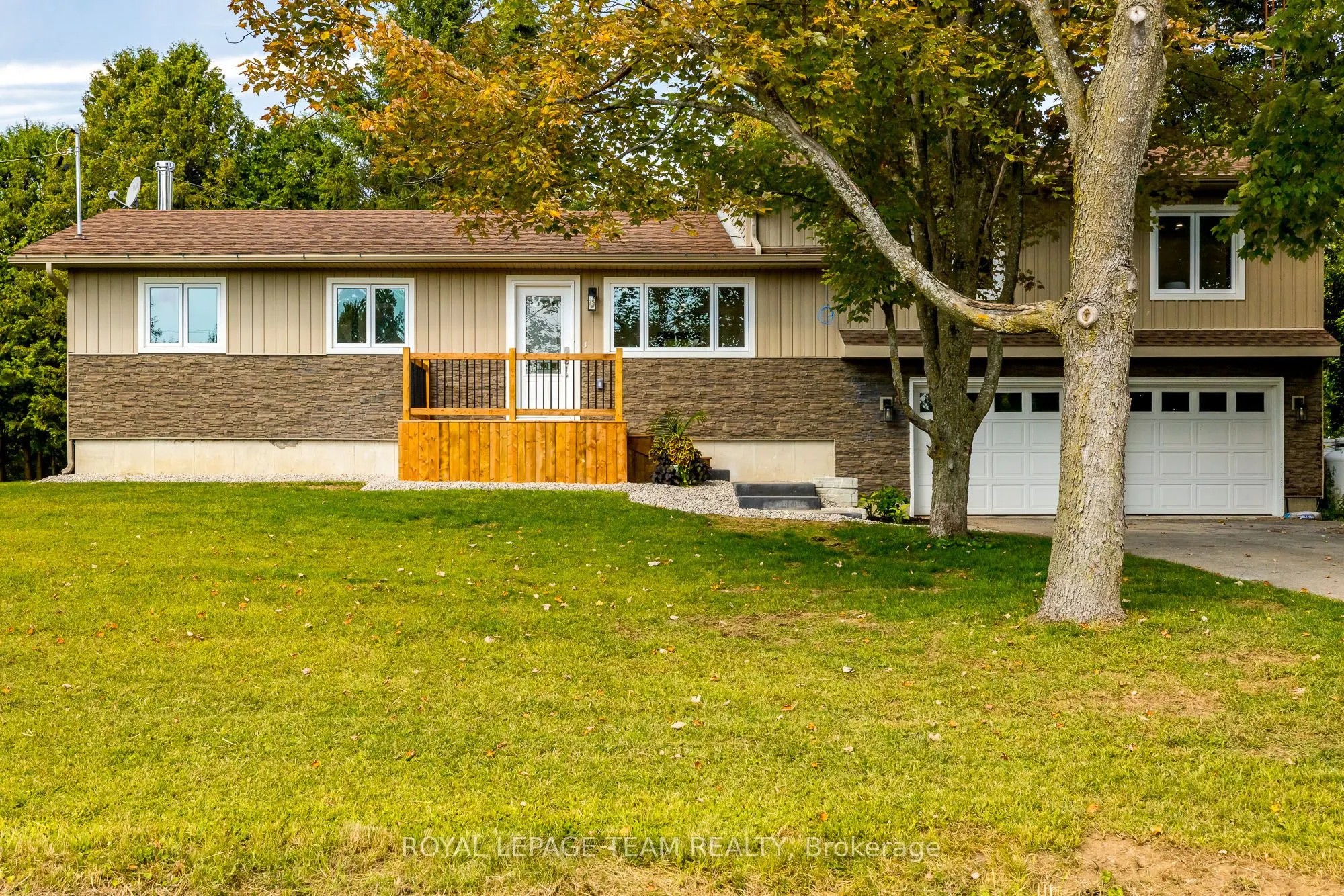 206 River View Lane