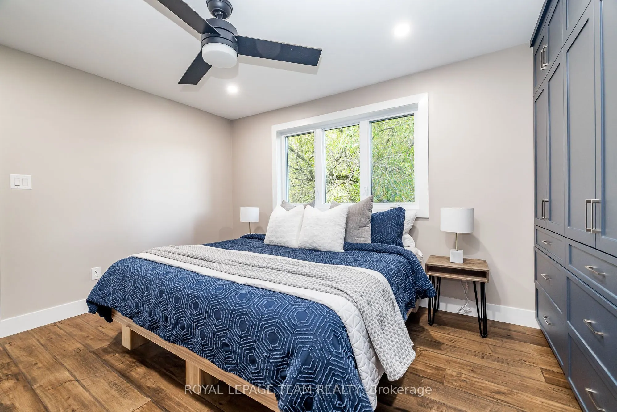 206 River View Lane