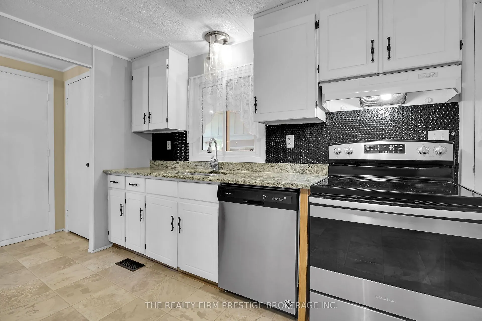 34 Miller St Street