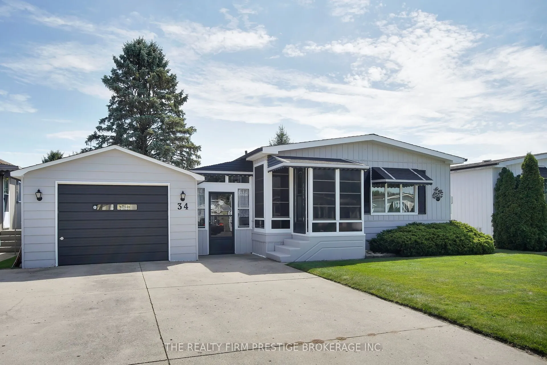 34 Miller St Street