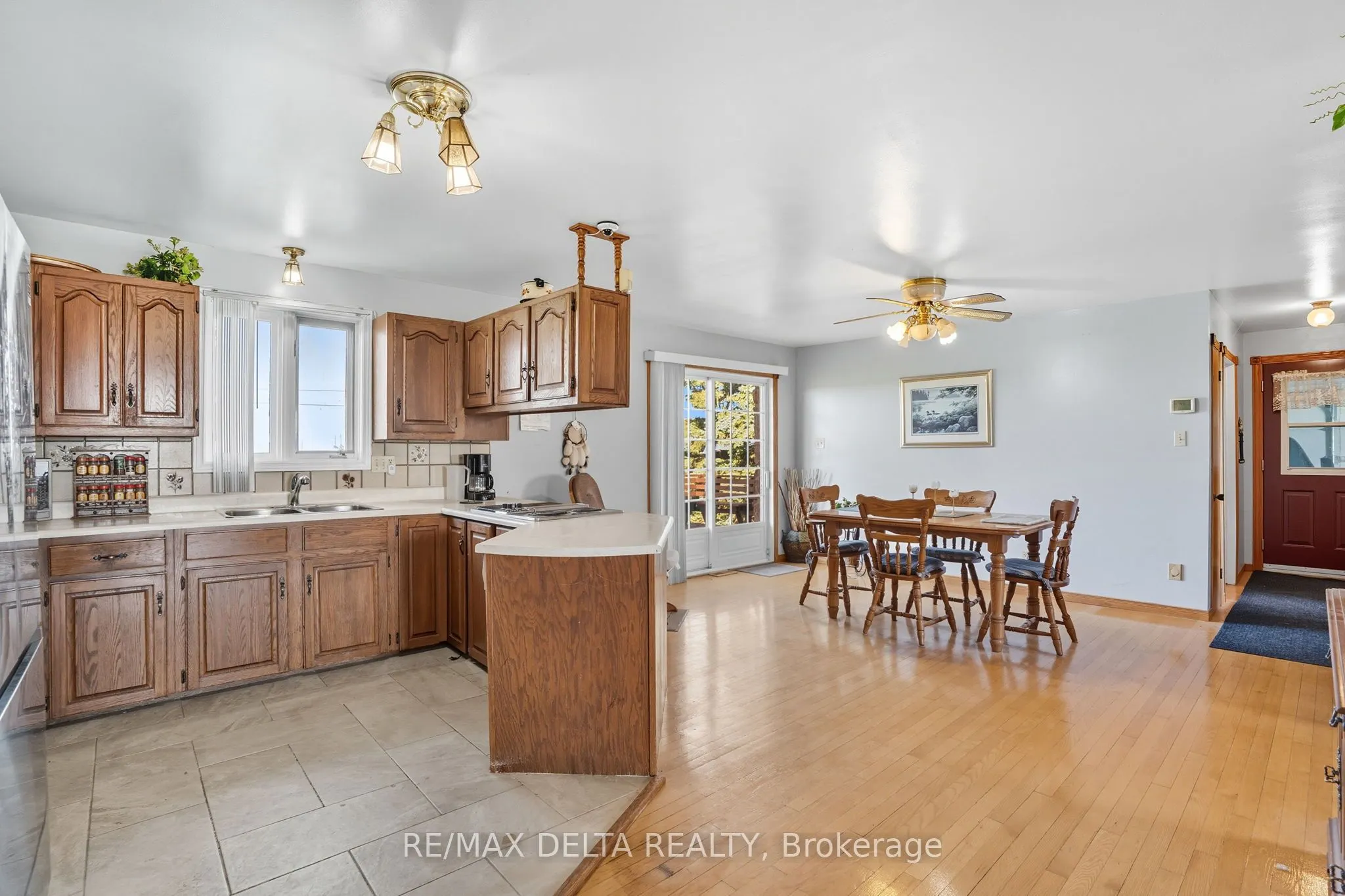 4254 Conc 20 Concession