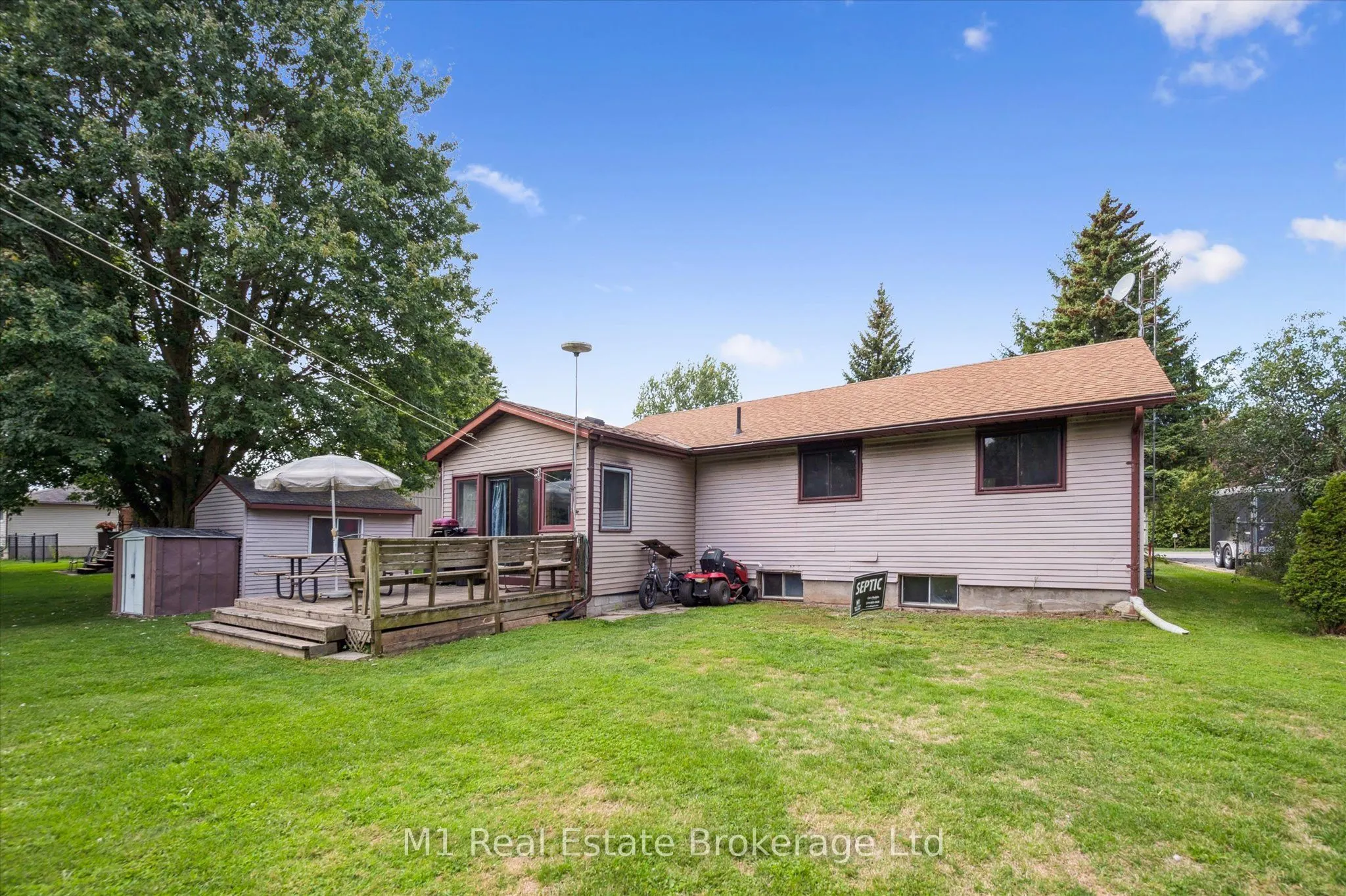 33 19 Side Road